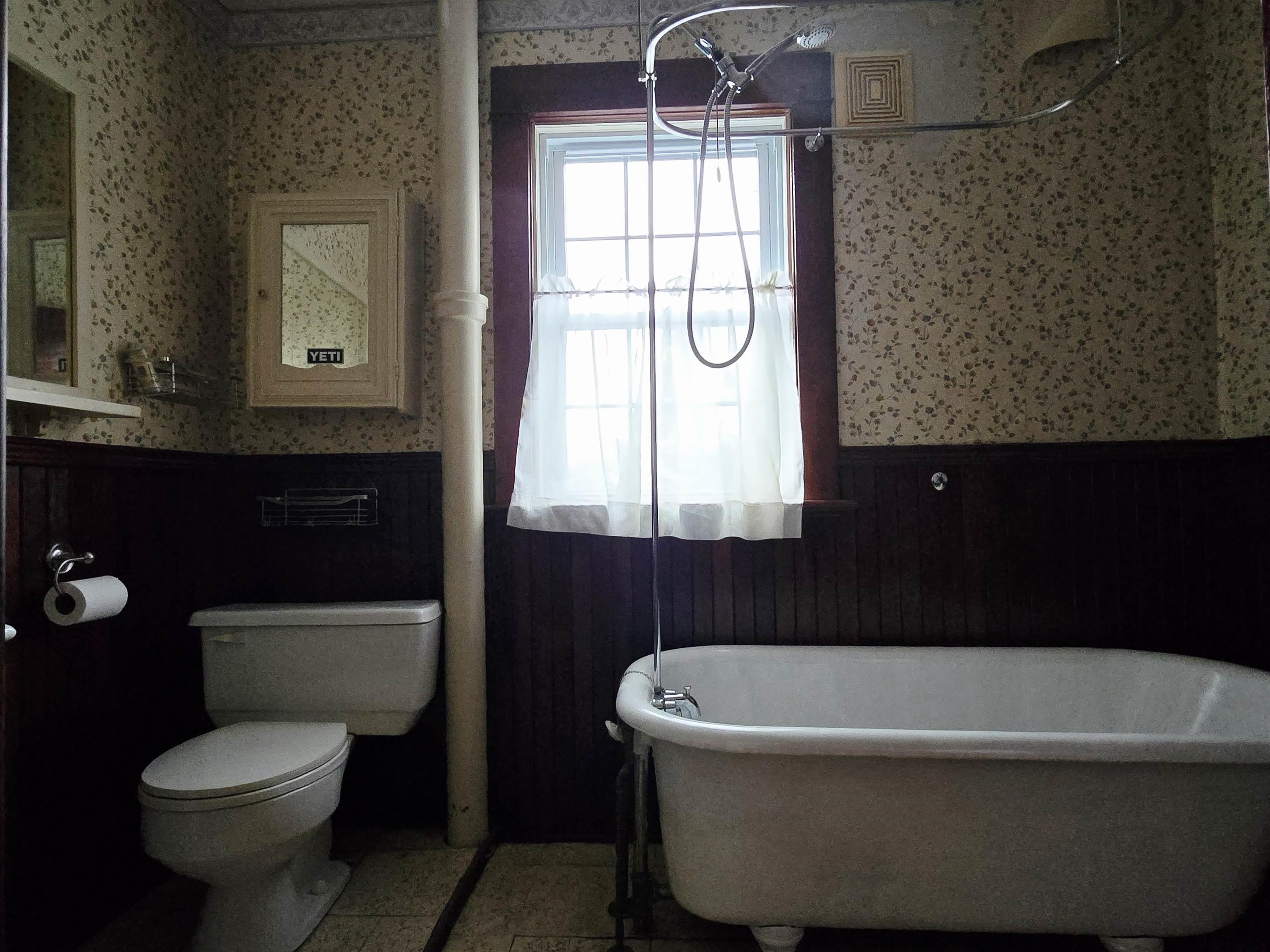 $233,000.00: 24 Claremont Avenue, Stellarton