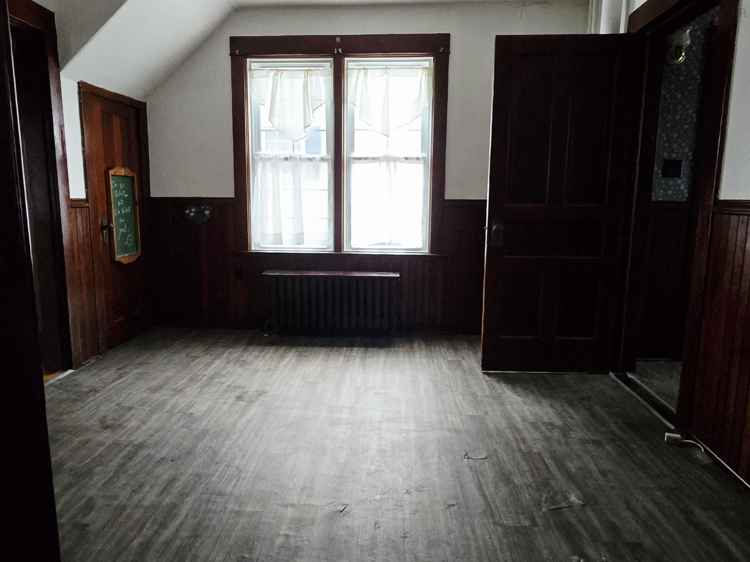 $233,000.00: 24 Claremont Avenue, Stellarton