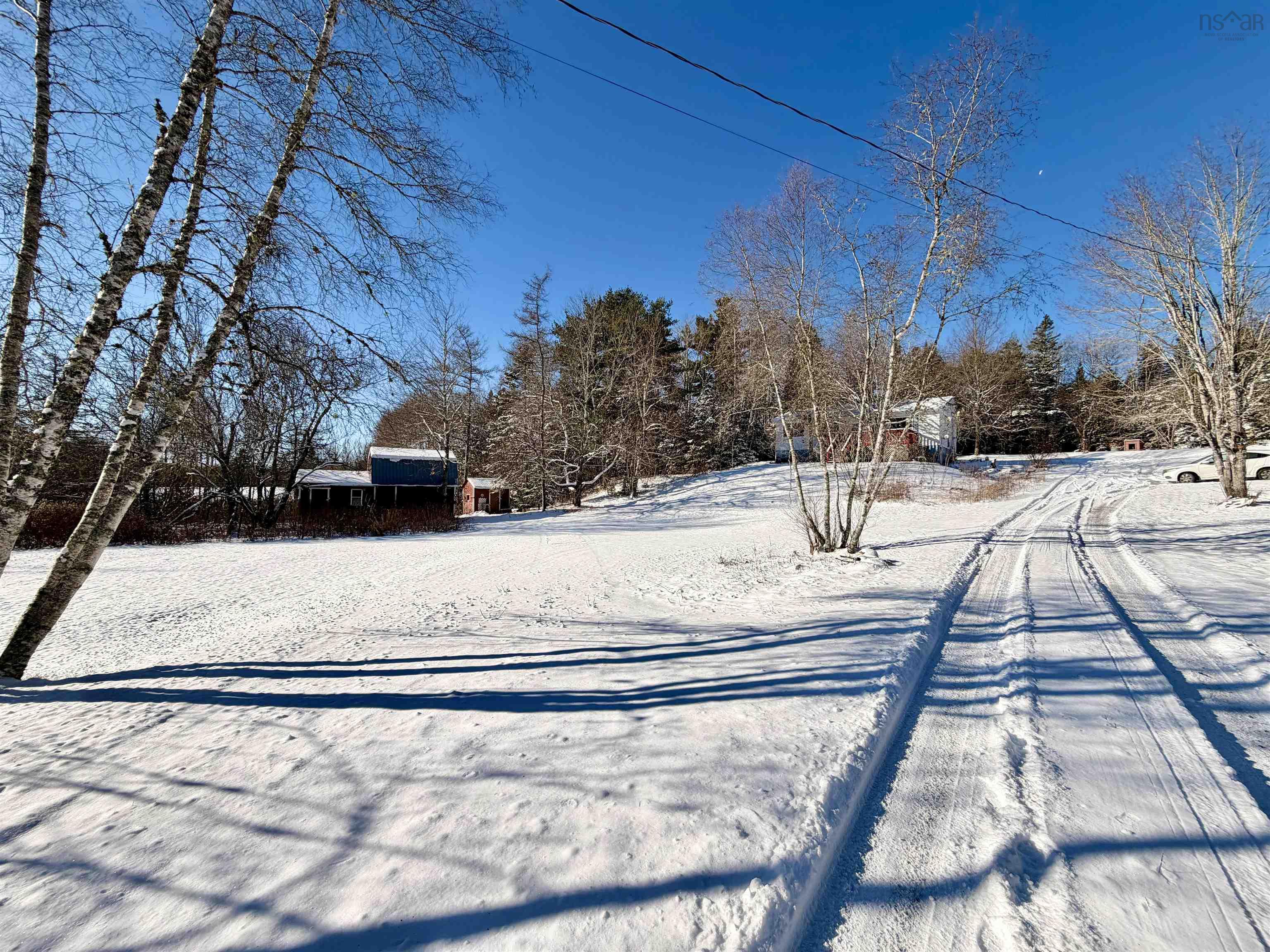 $325,000.00: 11558 NS-224, Middle Musquodoboit