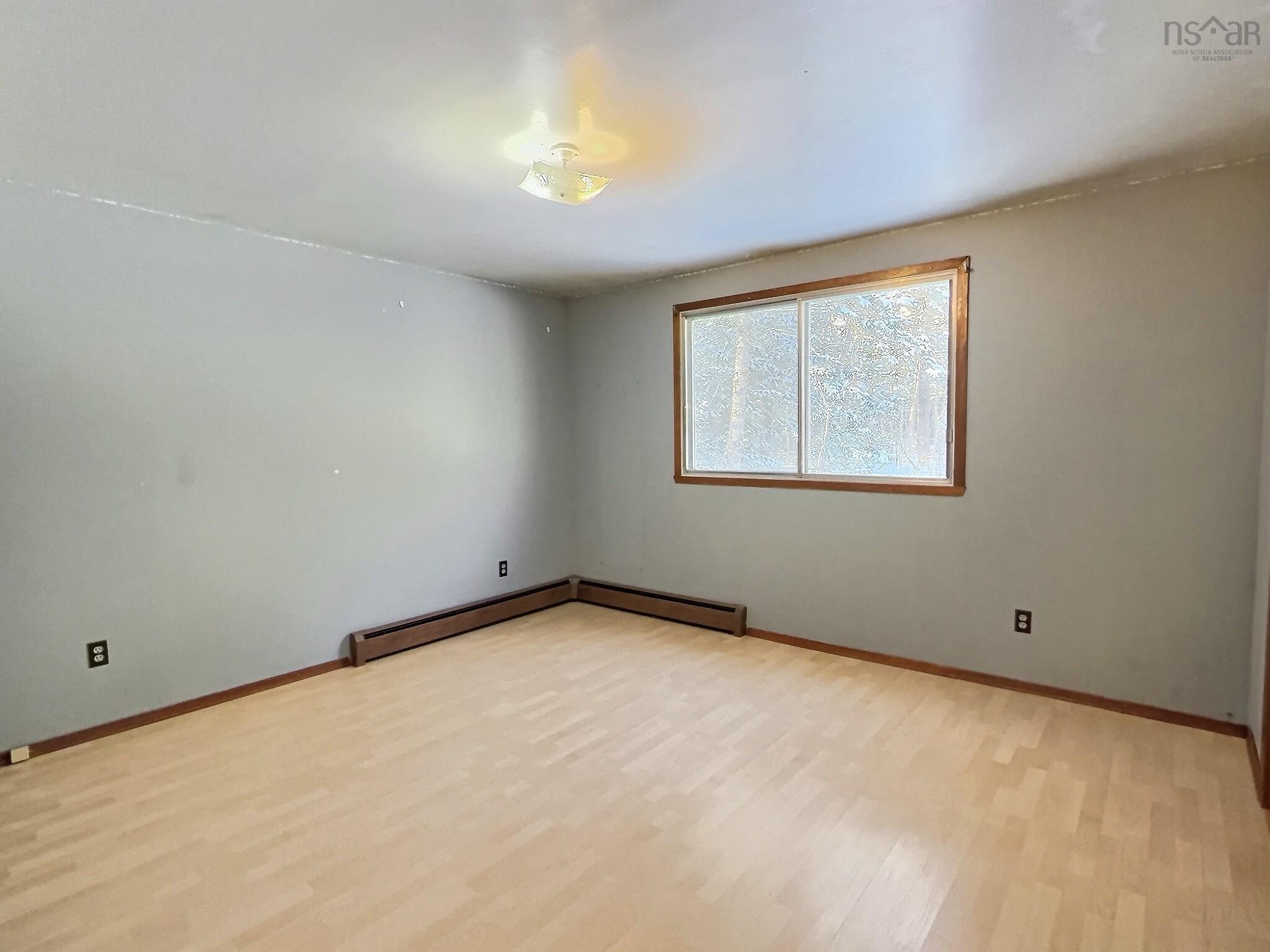 $325,000.00: 11558 NS-224, Middle Musquodoboit