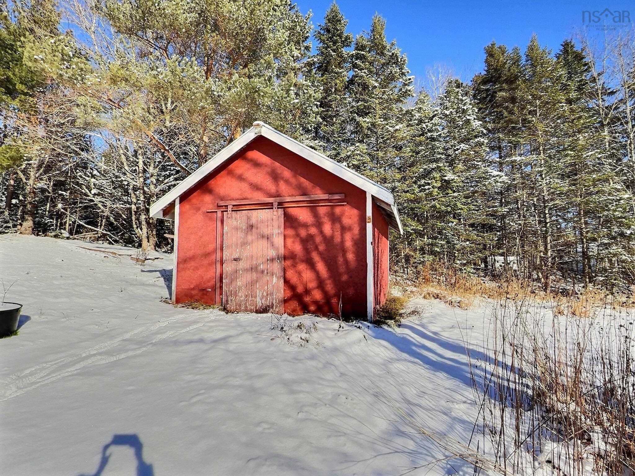 $325,000.00: 11558 NS-224, Middle Musquodoboit