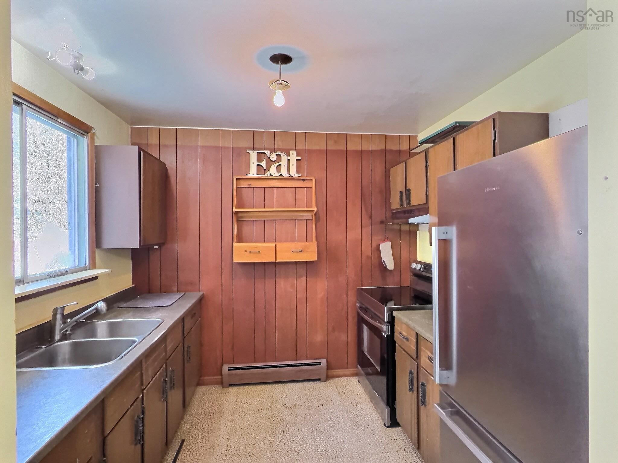 $325,000.00: 11558 NS-224, Middle Musquodoboit