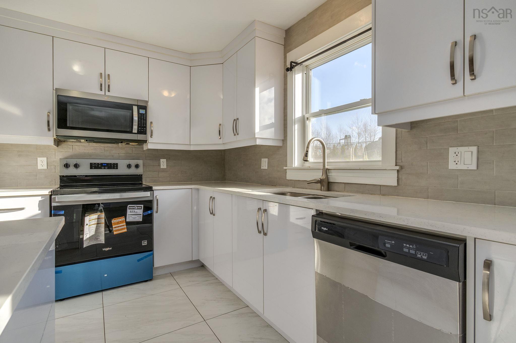 25 Titanium Crescent, Halifax, NS (MLS 202529378)