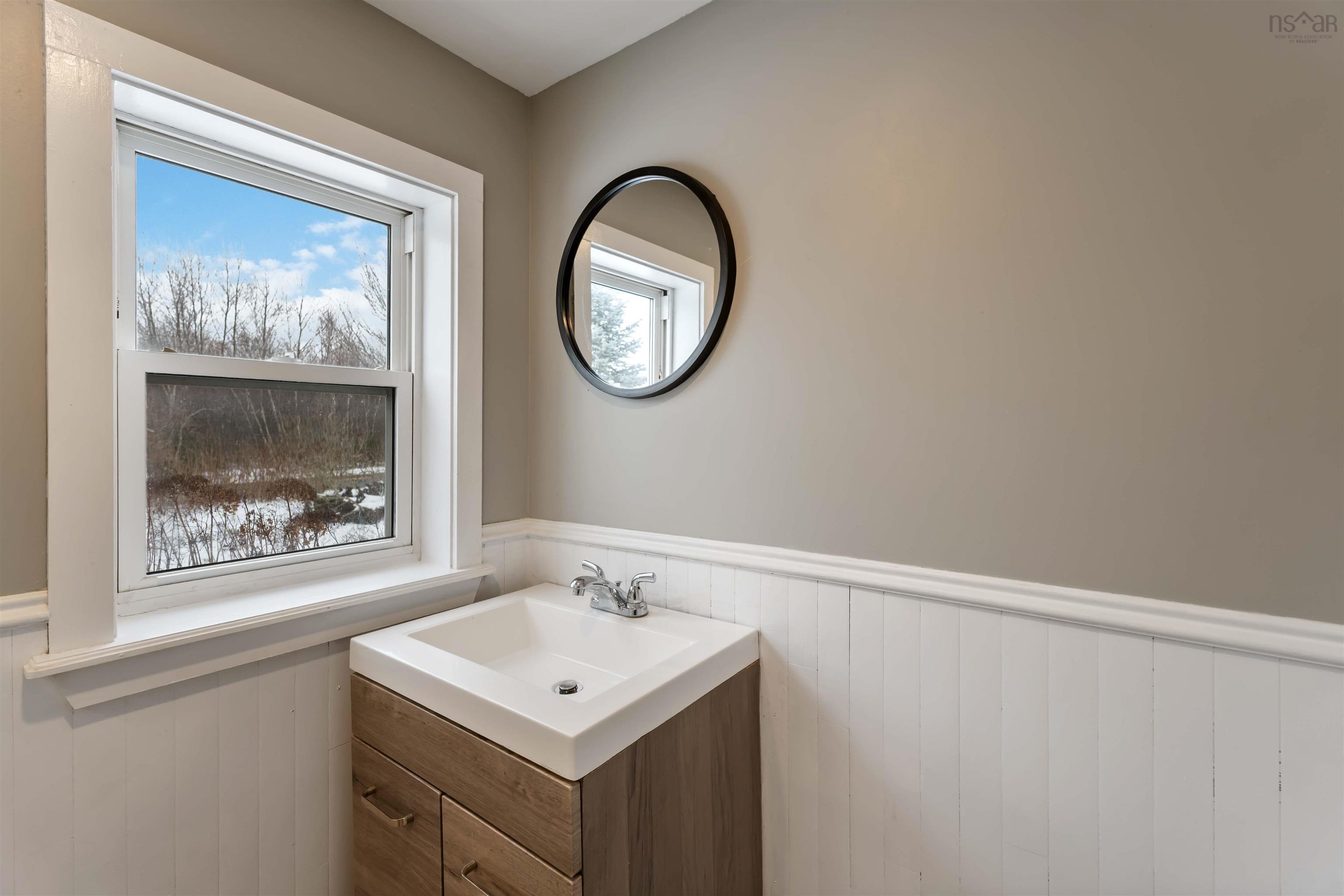 $279,900.00: 426 Morden Road, Selfridge Corner