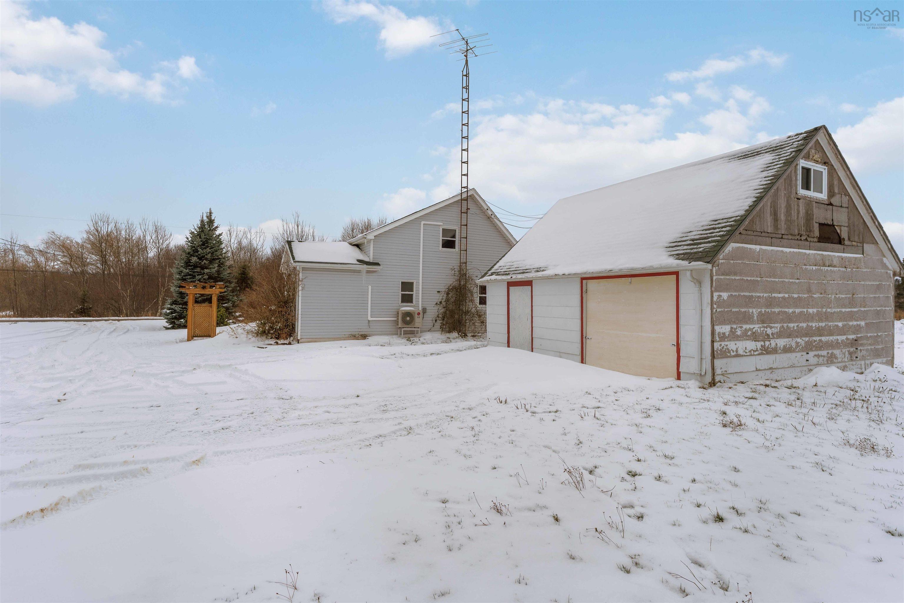 $279,900.00: 426 Morden Road, Selfridge Corner