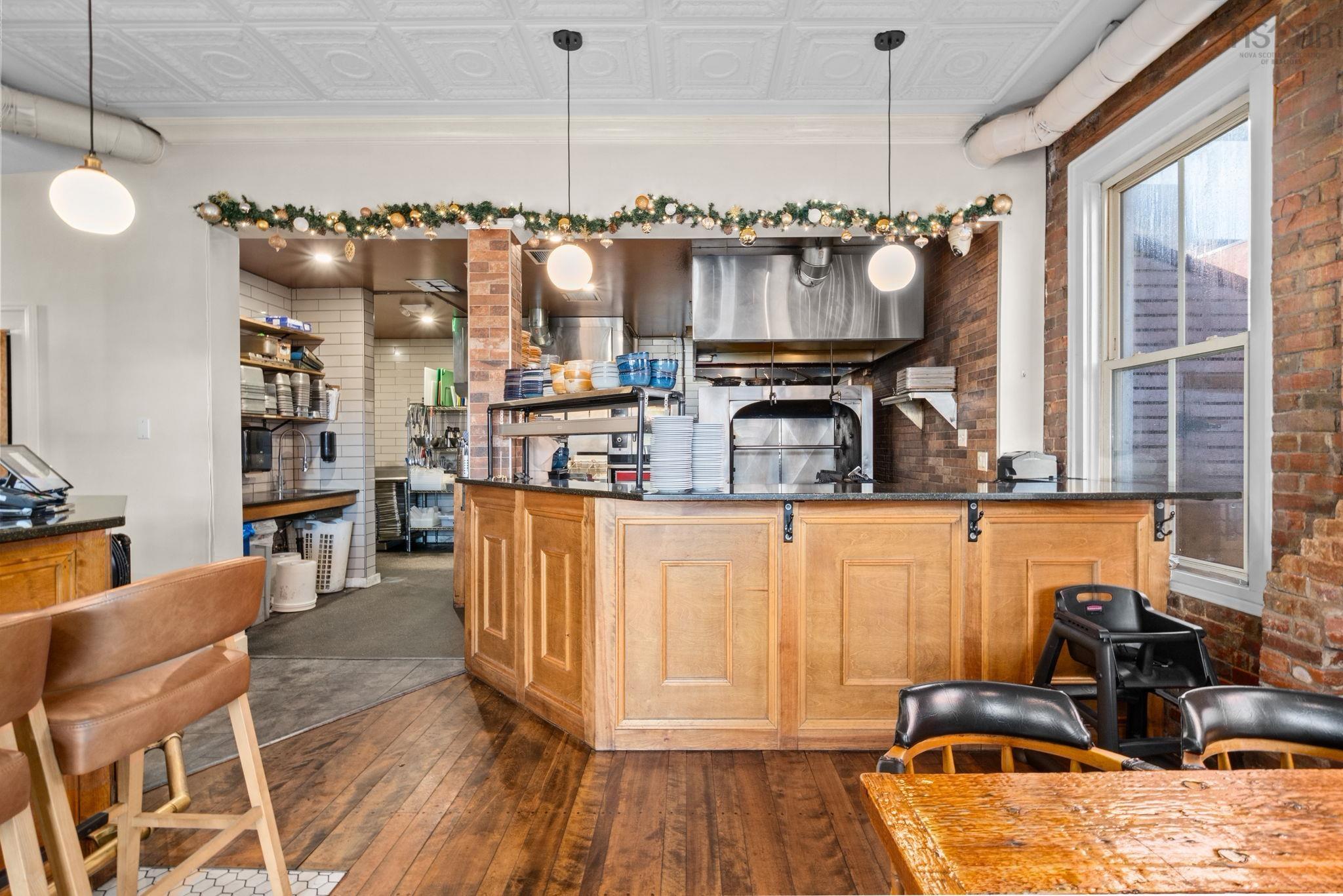 $1,500,000.00: 9 Church St, 208 St George Street Street, Annapolis Royal