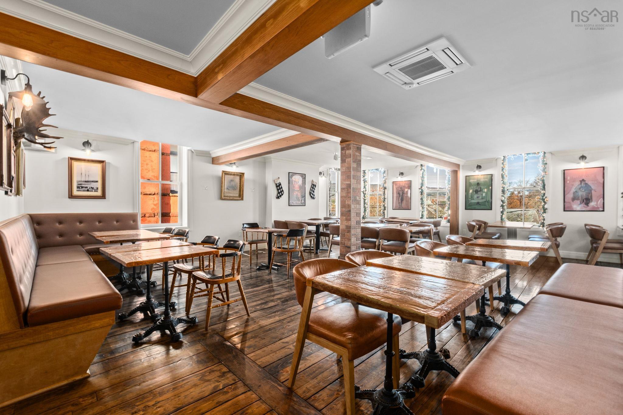 $1,500,000.00: 9 Church St, 208 St George Street Street, Annapolis Royal