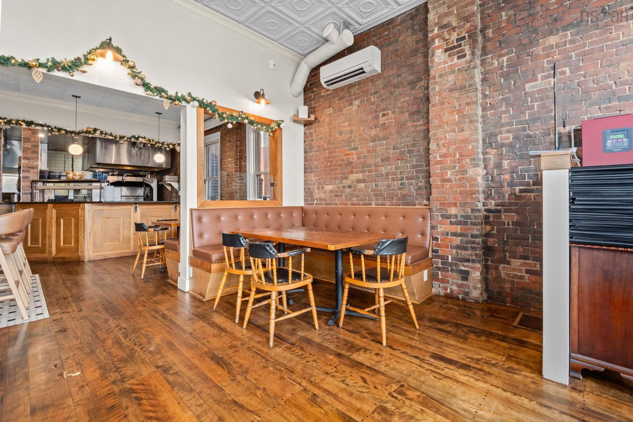 $1,500,000.00: 9 Church St, 208 St George Street Street, Annapolis Royal