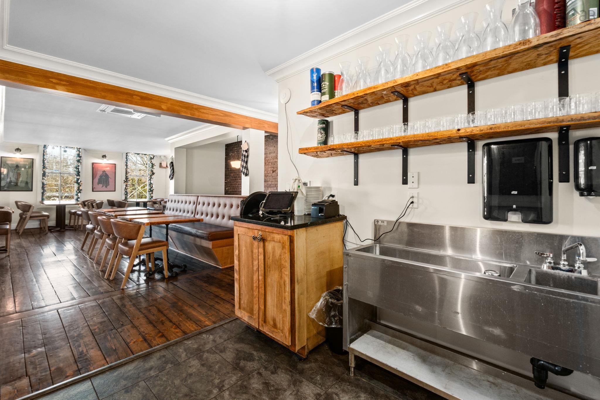 $1,500,000.00: 9 Church St, 208 St George Street Street, Annapolis Royal