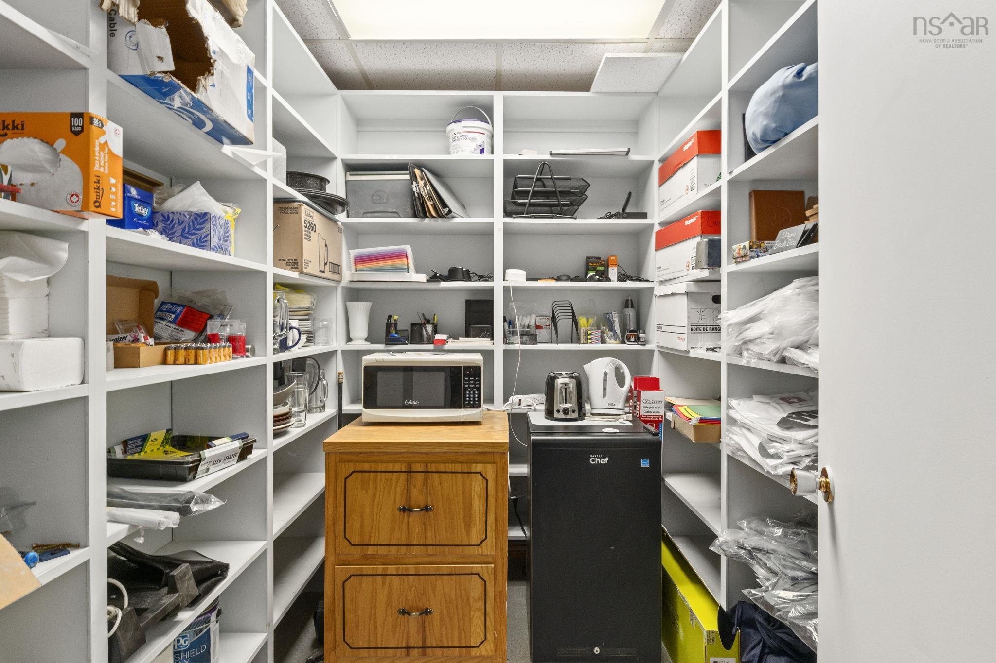 $1,500,000.00: 9 Church St, 208 St George Street Street, Annapolis Royal