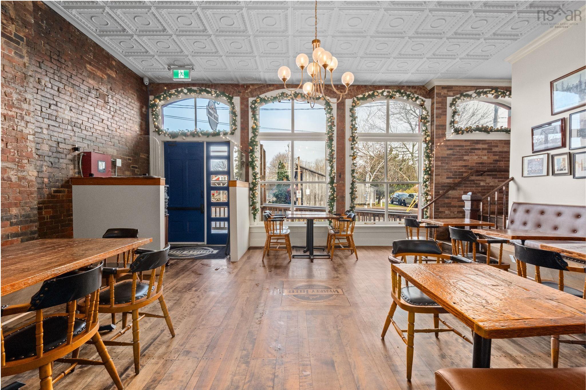 $1,500,000.00: 9 Church St, 208 St George Street Street, Annapolis Royal