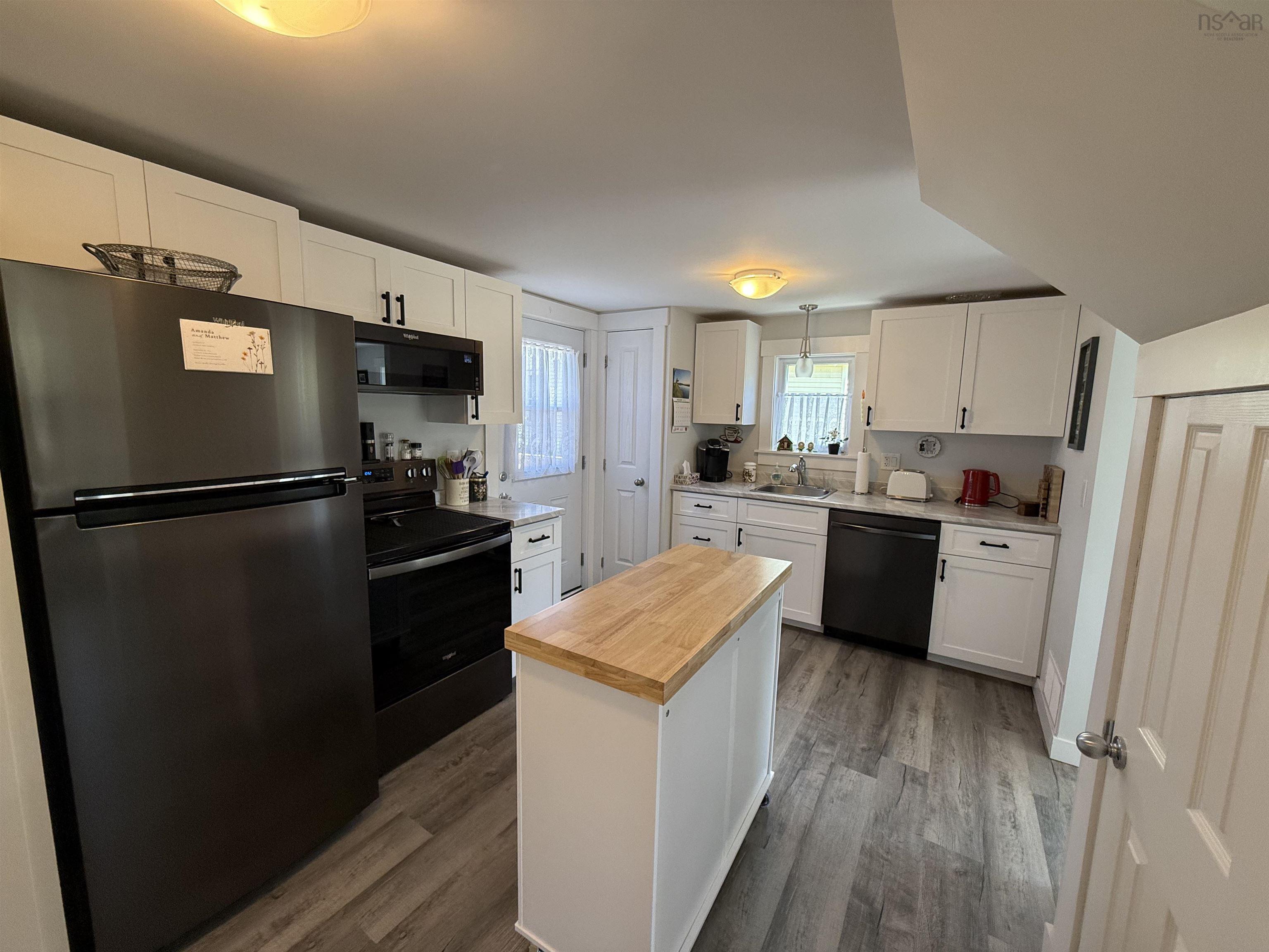 $339,900.00: 2005 EAST PRINCE Street, Salmon River