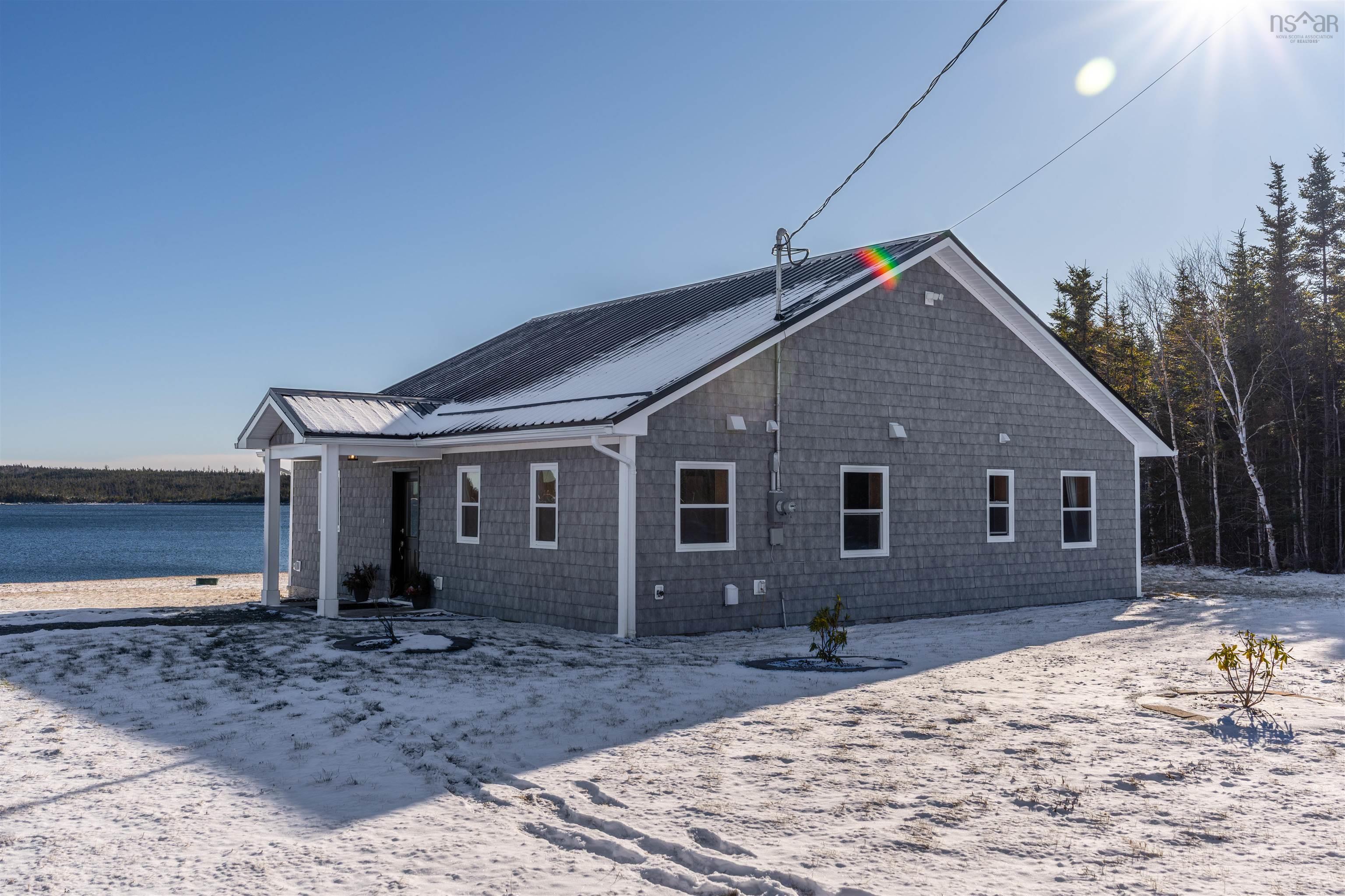 $480,000.00: 42 Liscomb Wharf Road, Liscomb