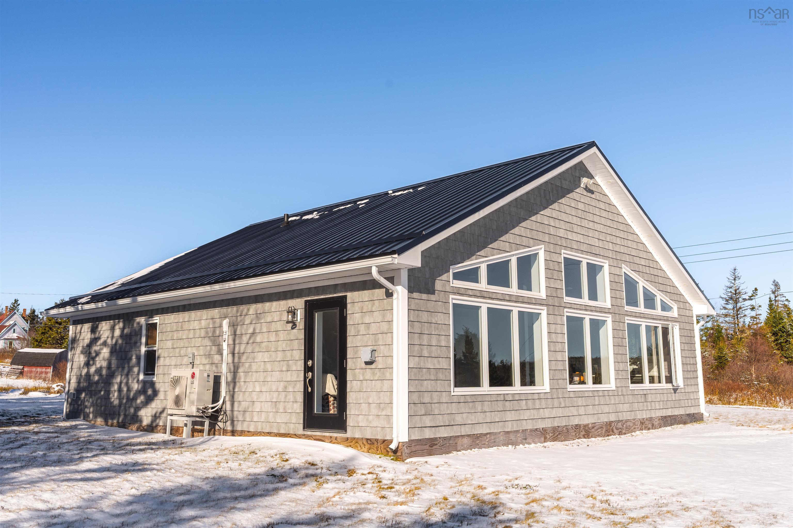 $480,000.00: 42 Liscomb Wharf Road, Liscomb