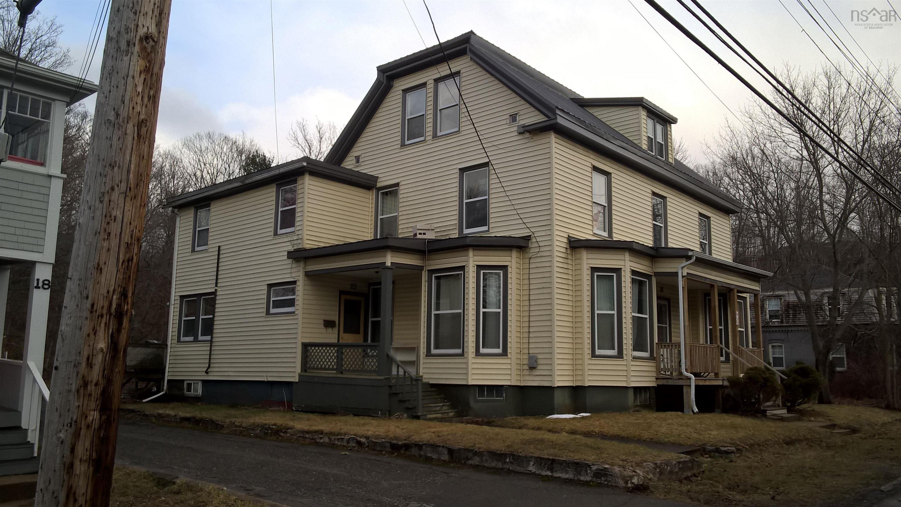 22 / 24 Canaan Avenue, Kentville, NS (MLS® 202529395)