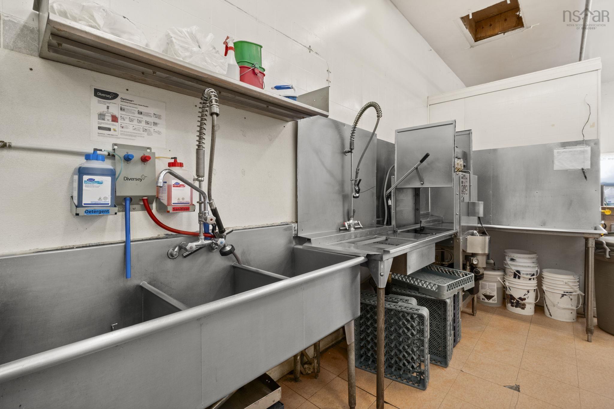 $950,000.00: 73 Queen Street, Bridgetown