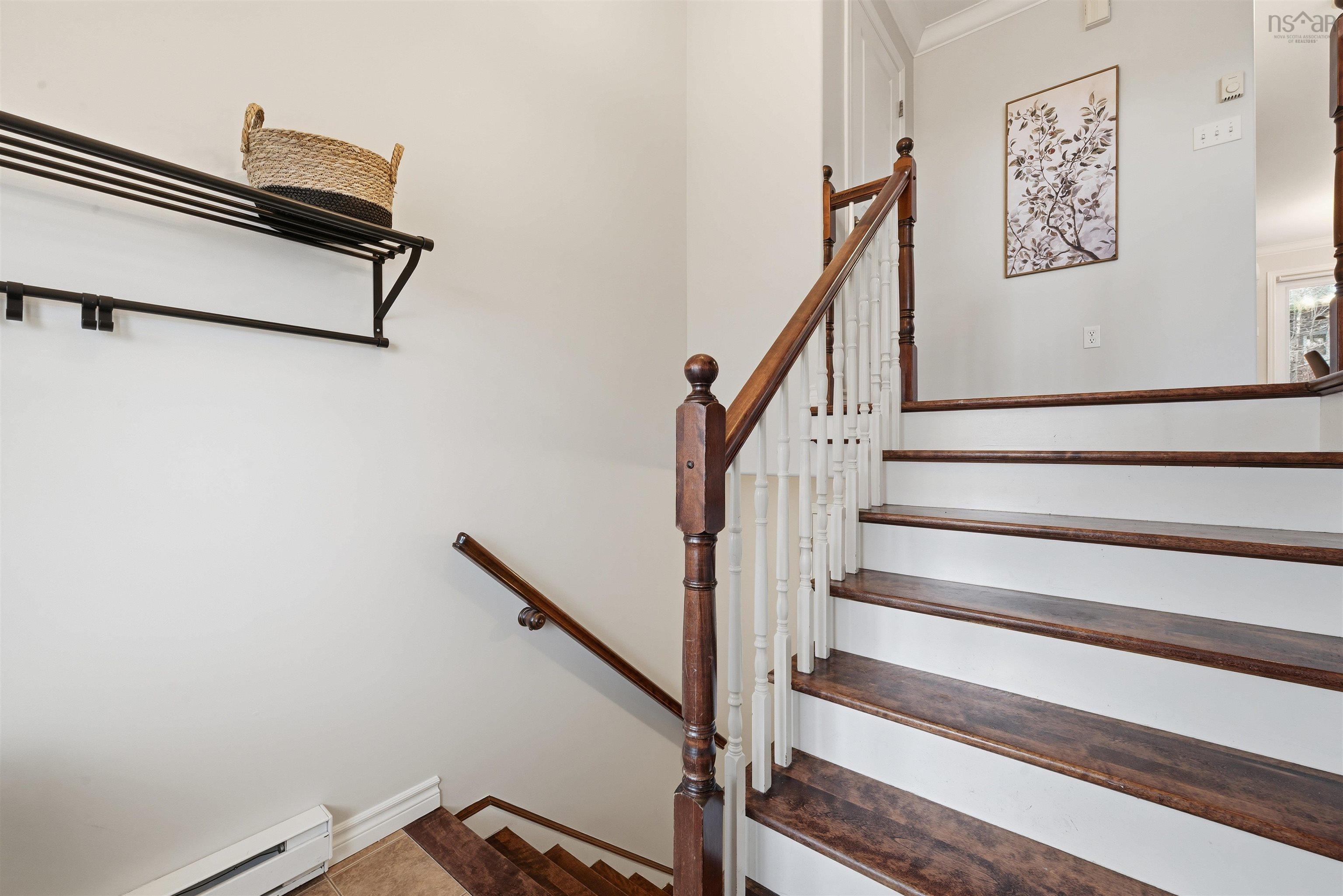 $589,000.00: 69 Outrigger Cres, Halifax