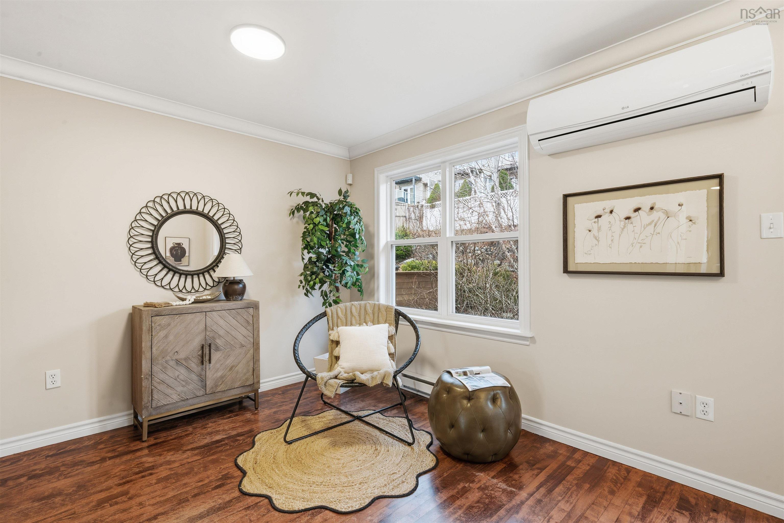 $589,000.00: 69 Outrigger Cres, Halifax