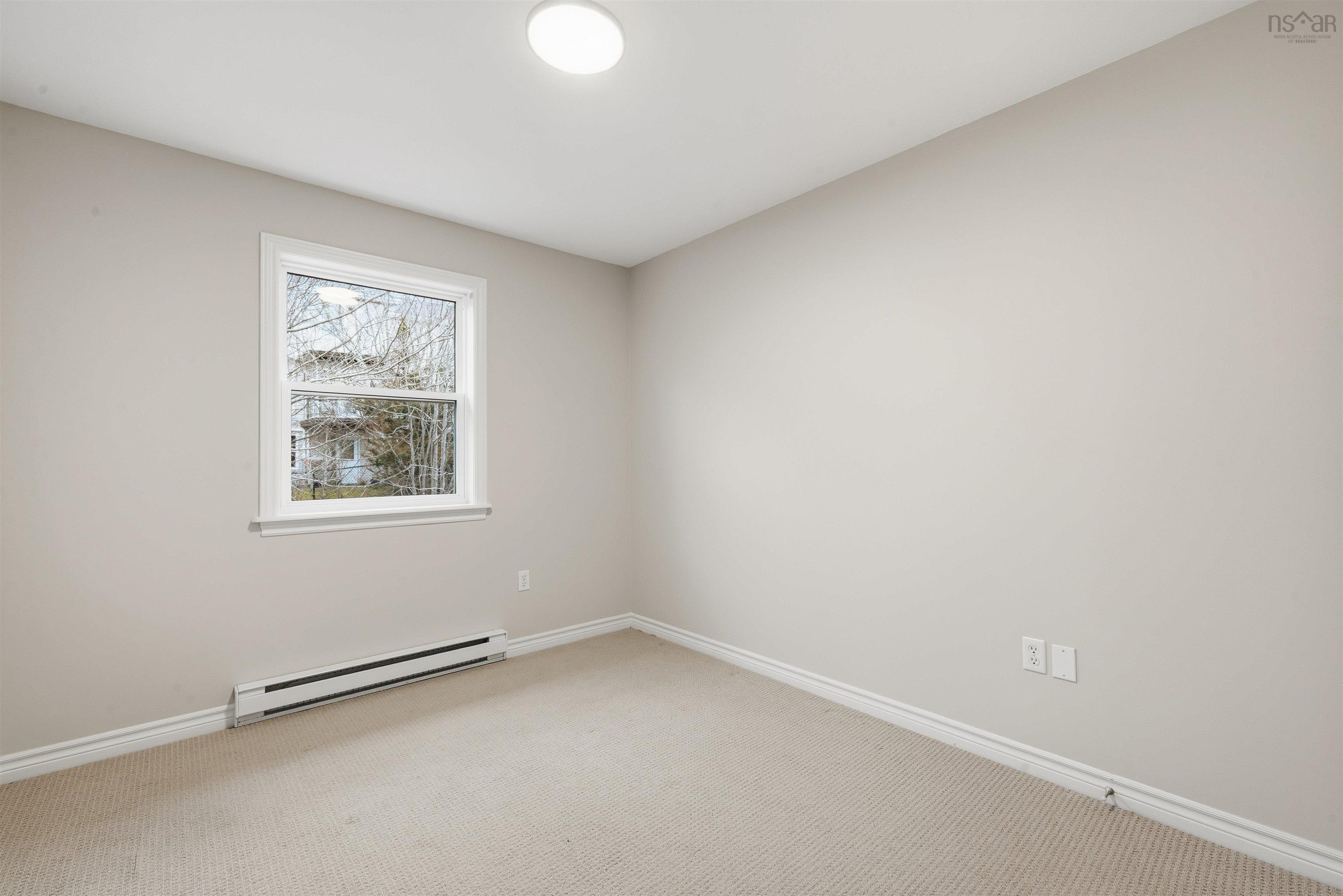 $589,000.00: 69 Outrigger Cres, Halifax