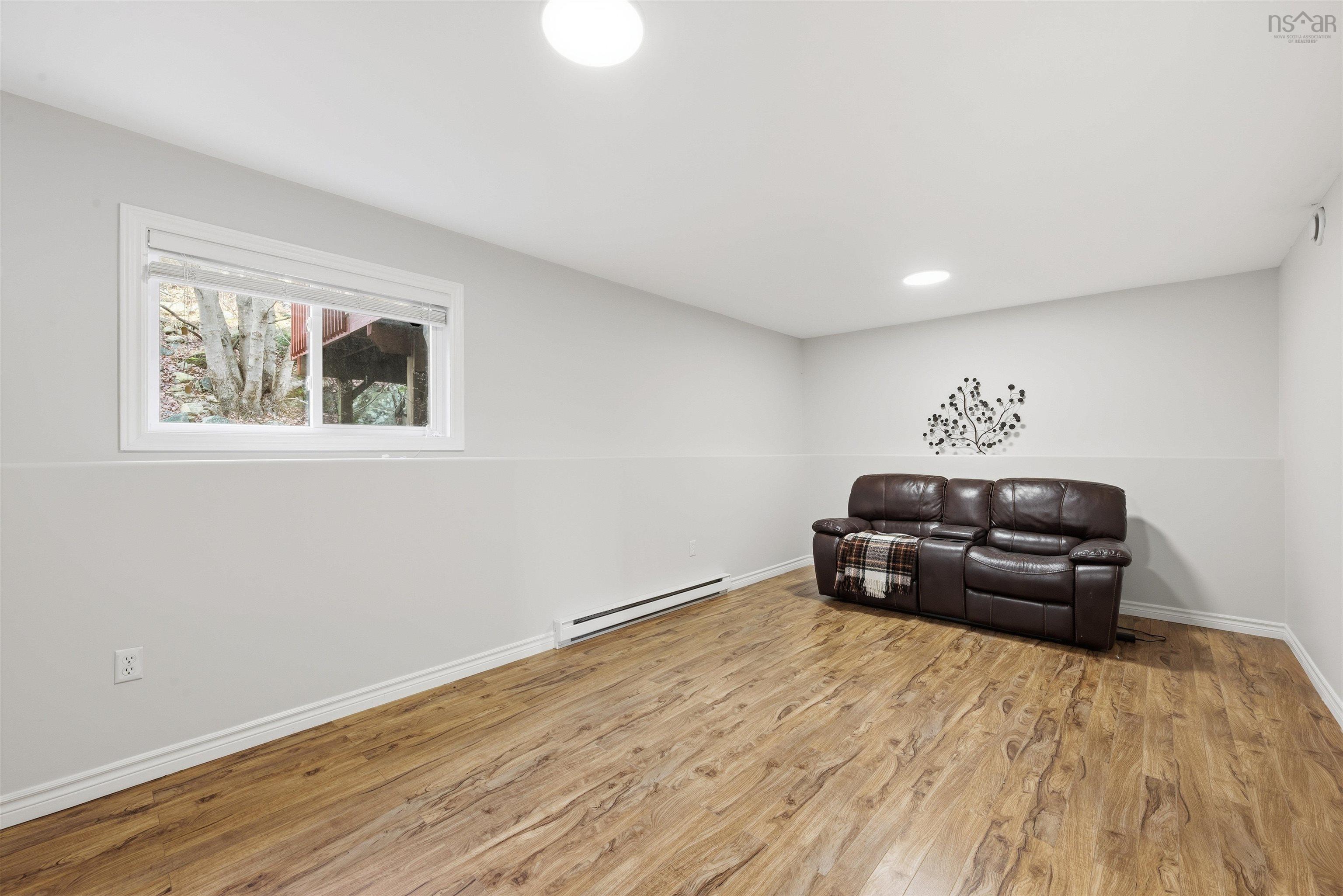 $589,000.00: 69 Outrigger Cres, Halifax