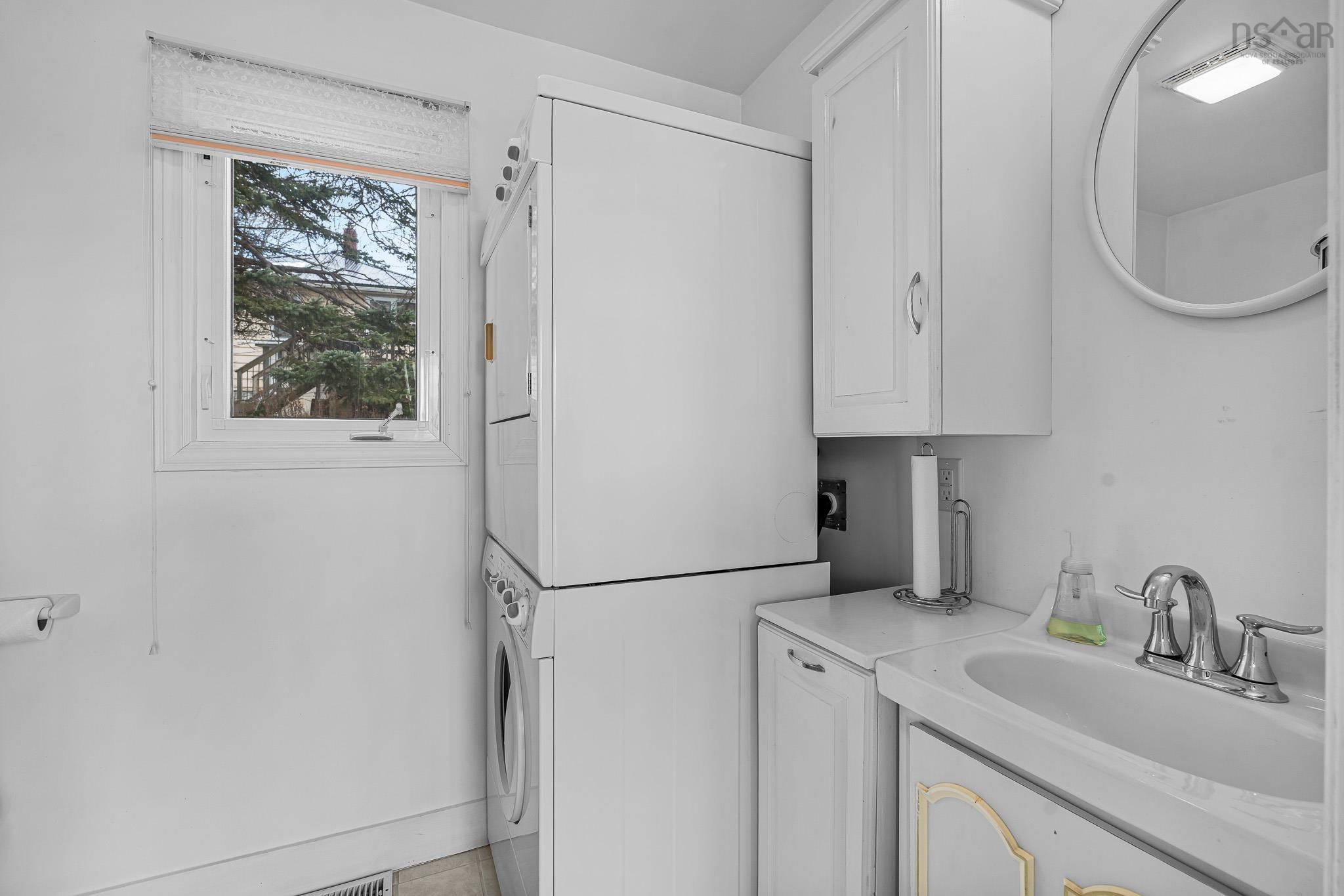 $600,000.00: 3381 Claremont Street, Halifax