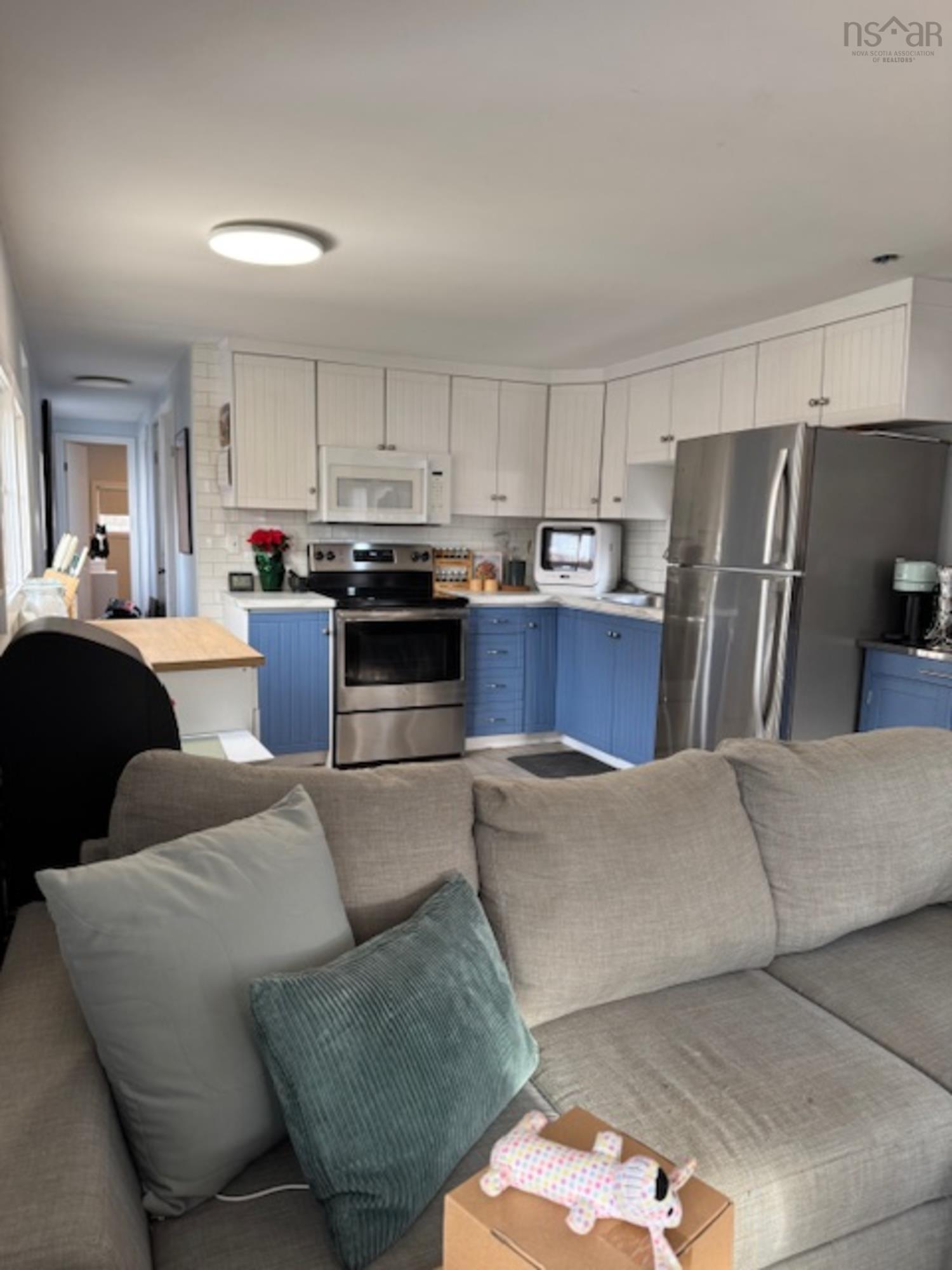 $299,900.00: 1126 Highway 2, Hants