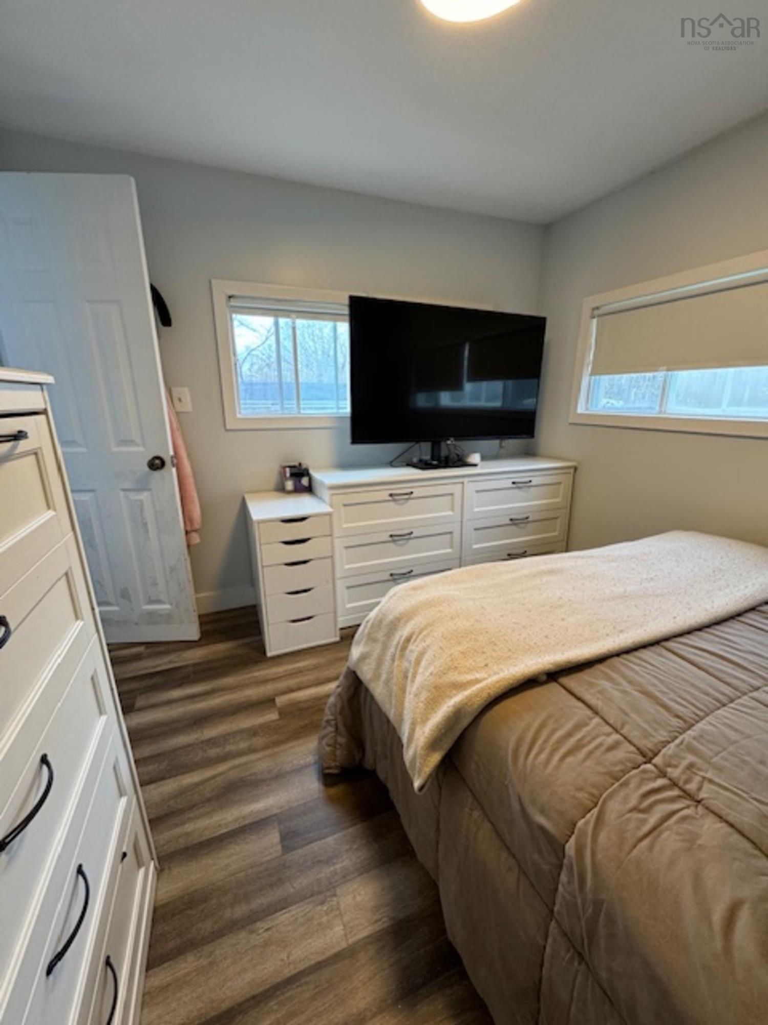 $299,900.00: 1126 Highway 2, Hants