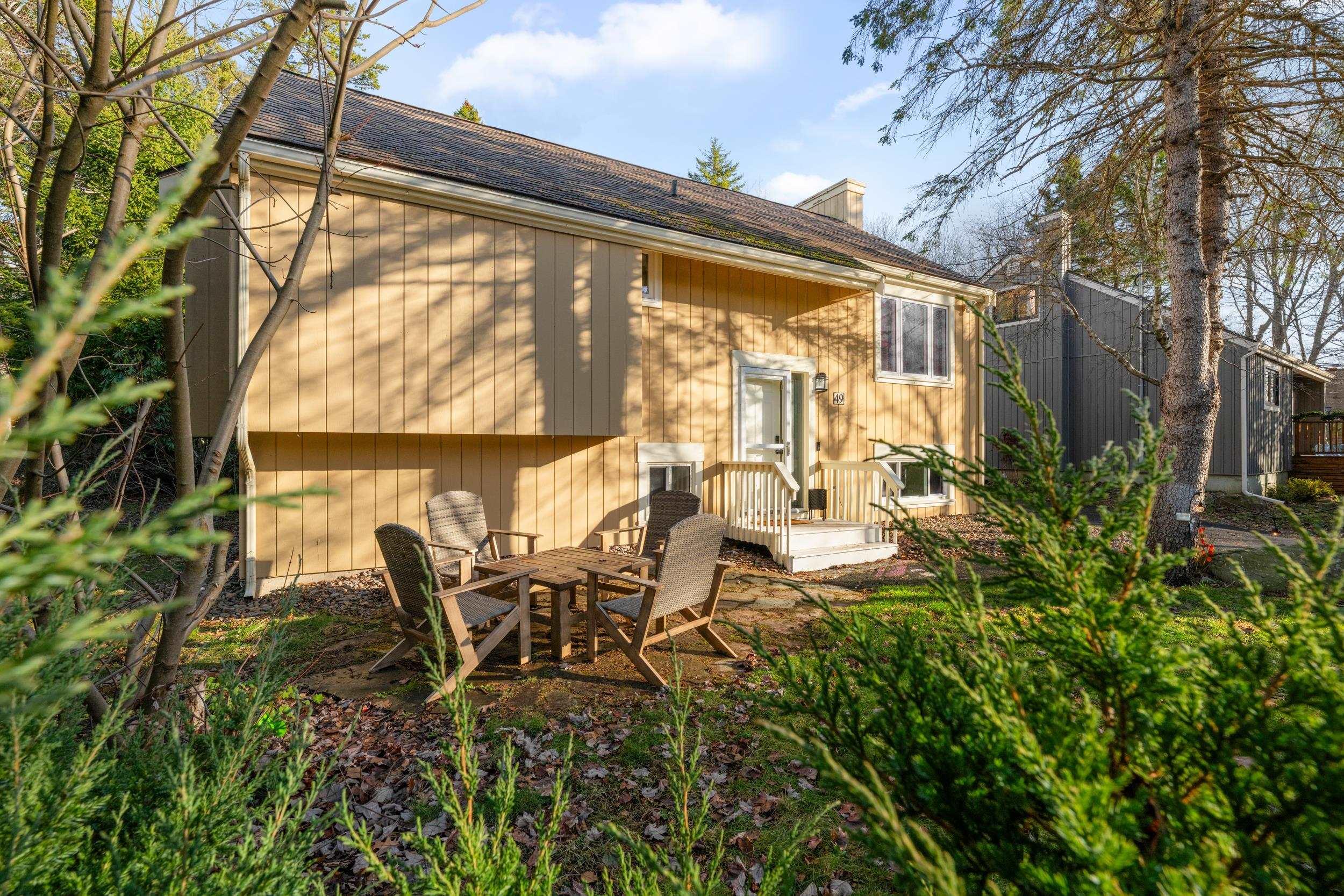 49 Village Crescent, Bedford, NS (MLS 202529412)