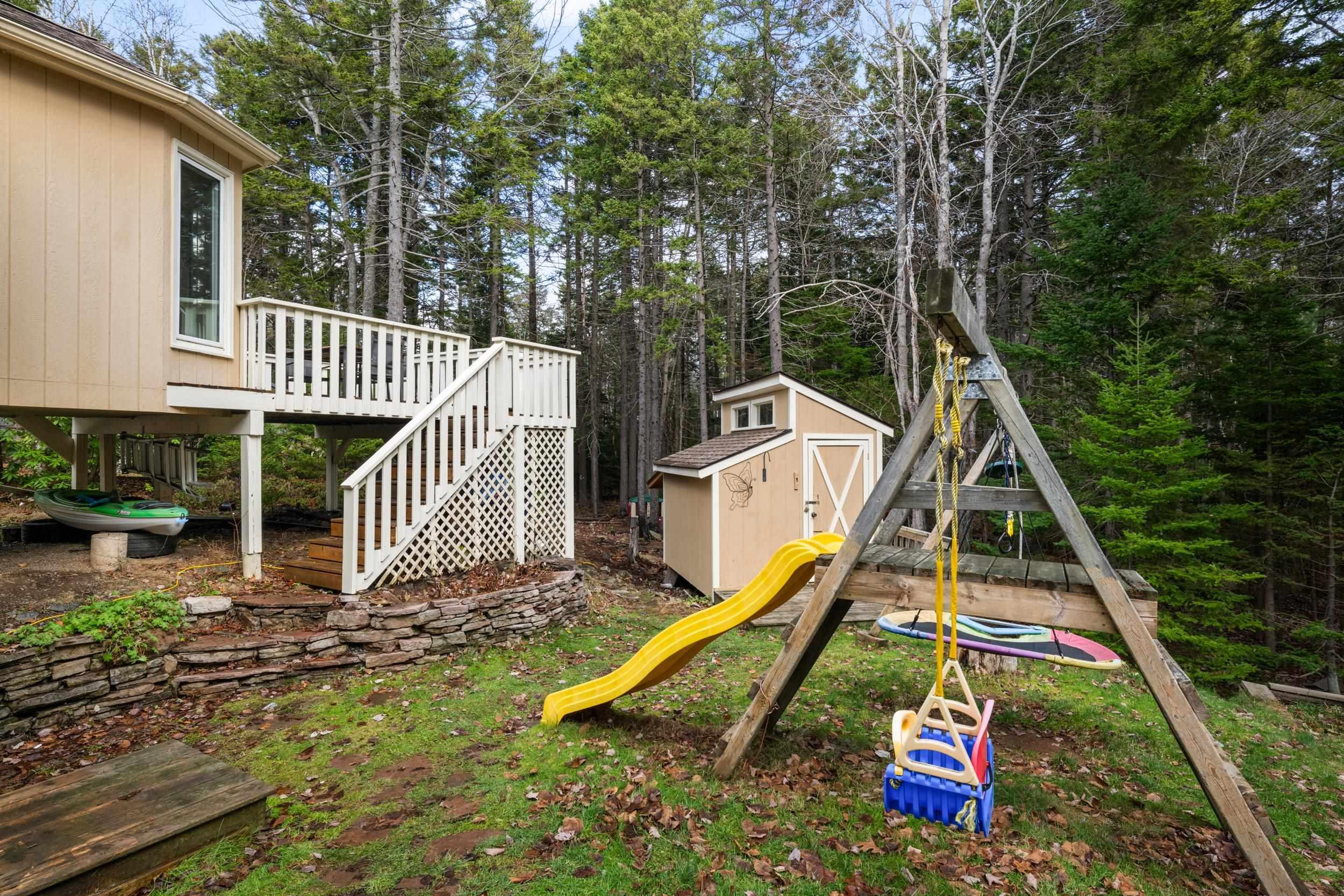 49 Village Crescent, Bedford, NS (MLS 202529412)