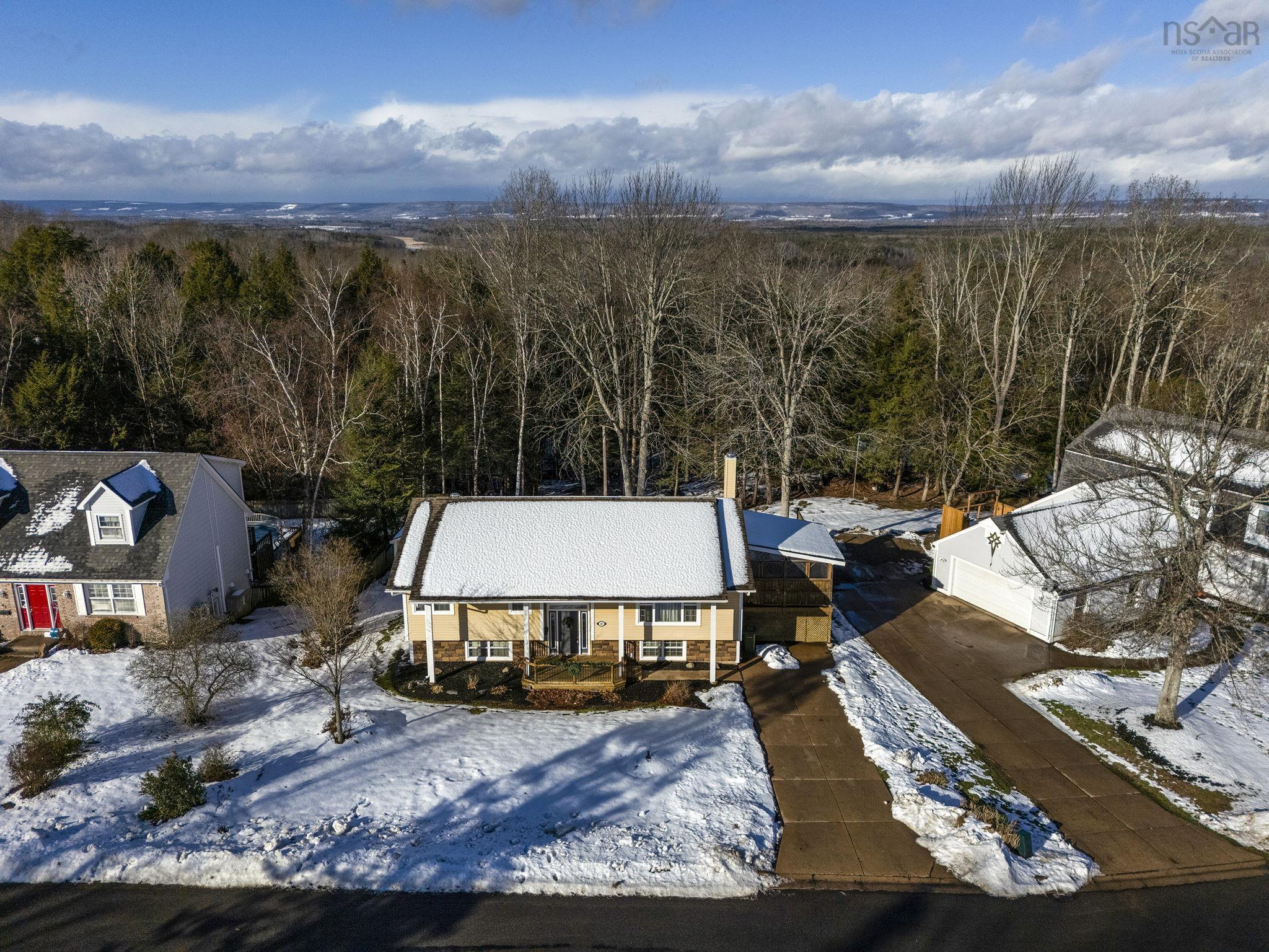 $525,000.00: 41 MacDonald Park Road, Kentville