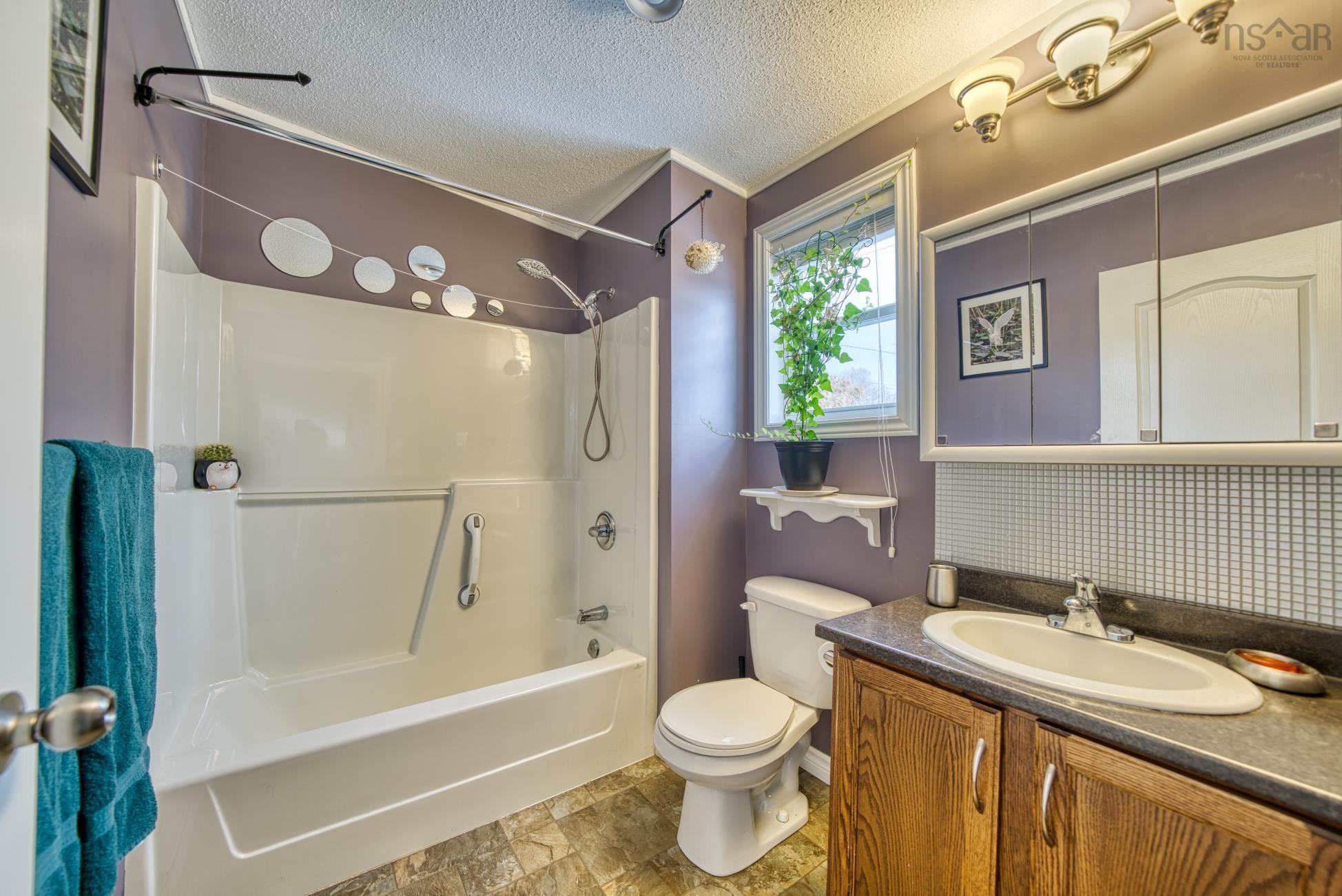 $260,000.00: 227 Haven Drive, Bridgewater