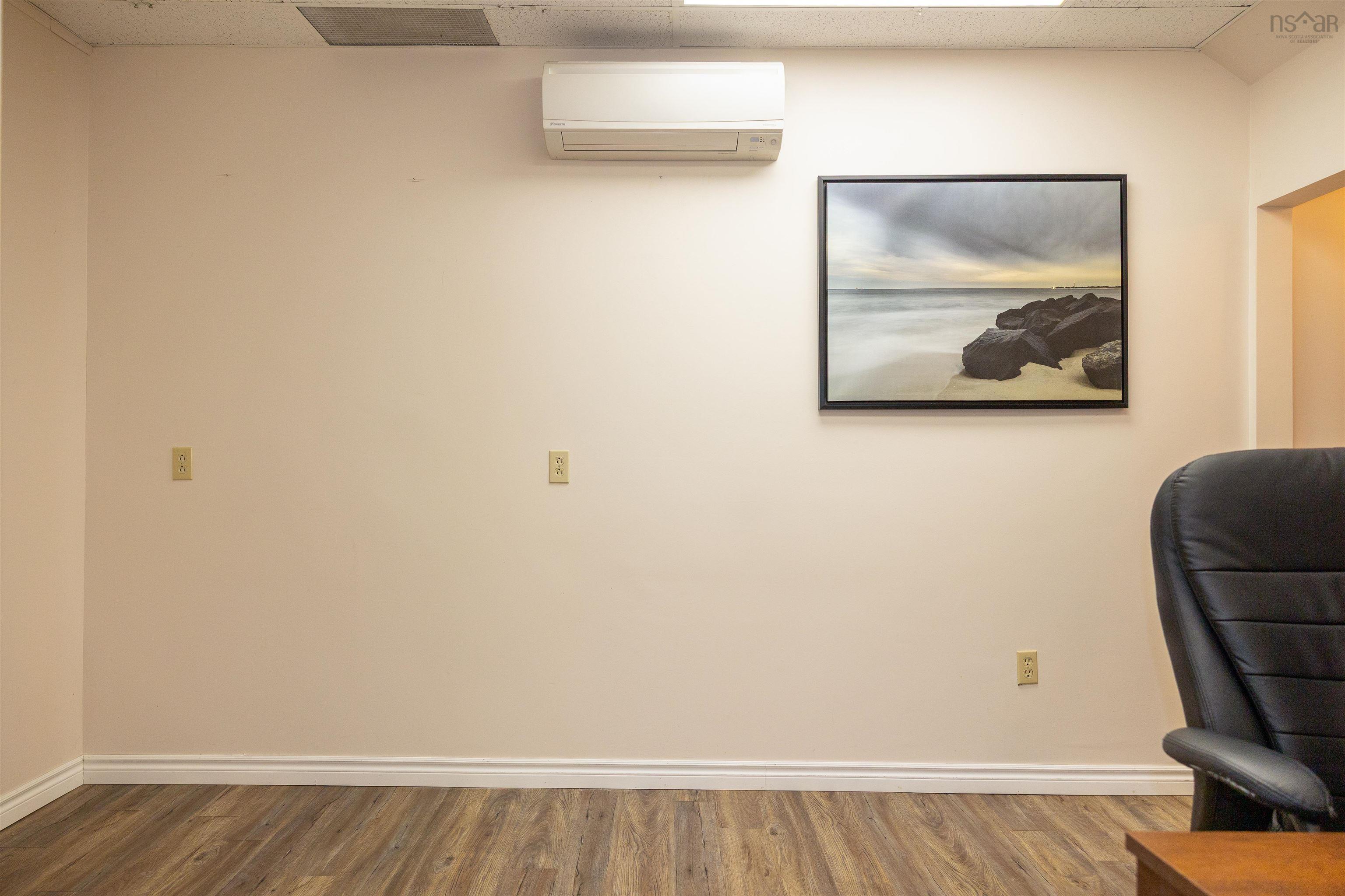 $249,900.00: 125 Provost Street, New Glasgow