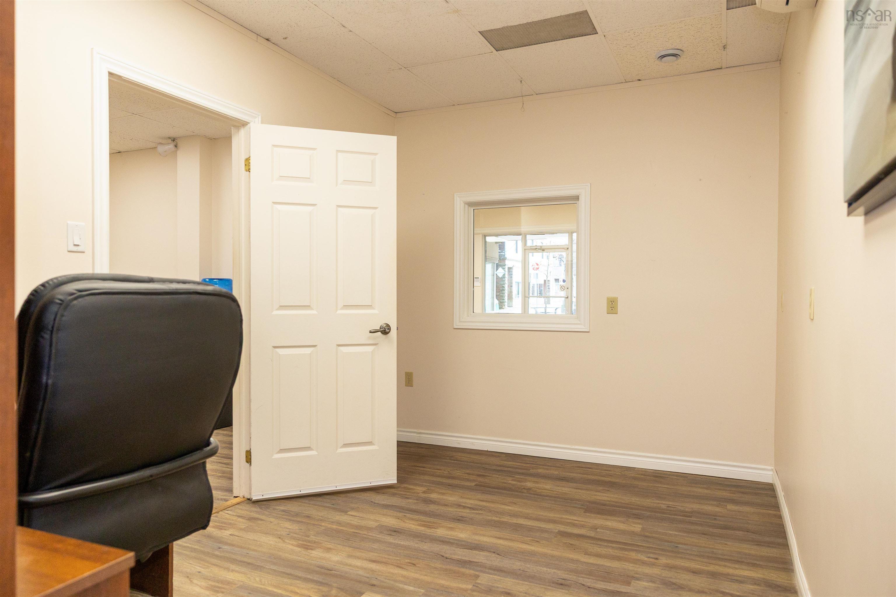 $249,900.00: 125 Provost Street, New Glasgow