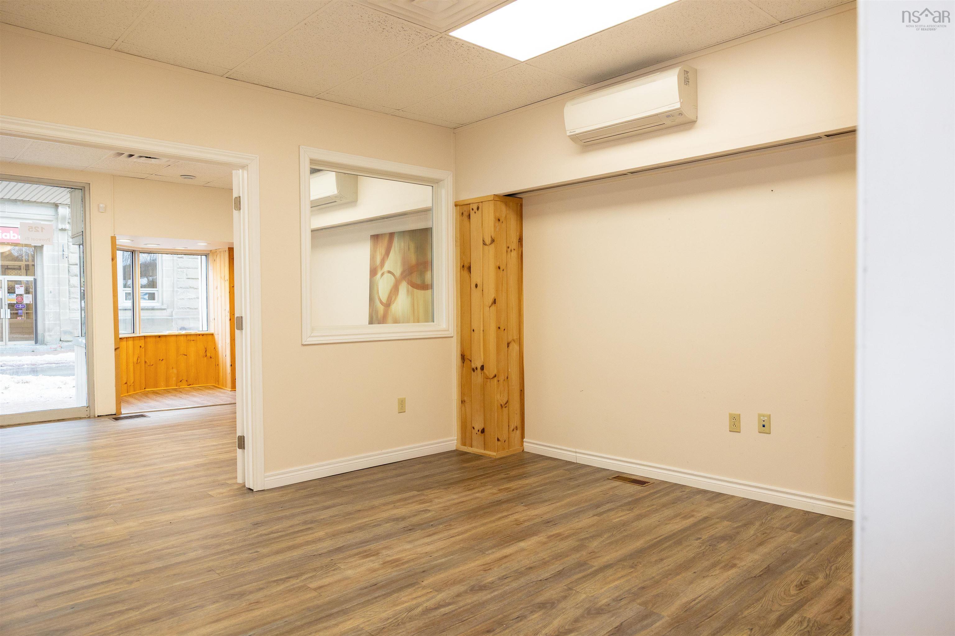 $249,900.00: 125 Provost Street, New Glasgow