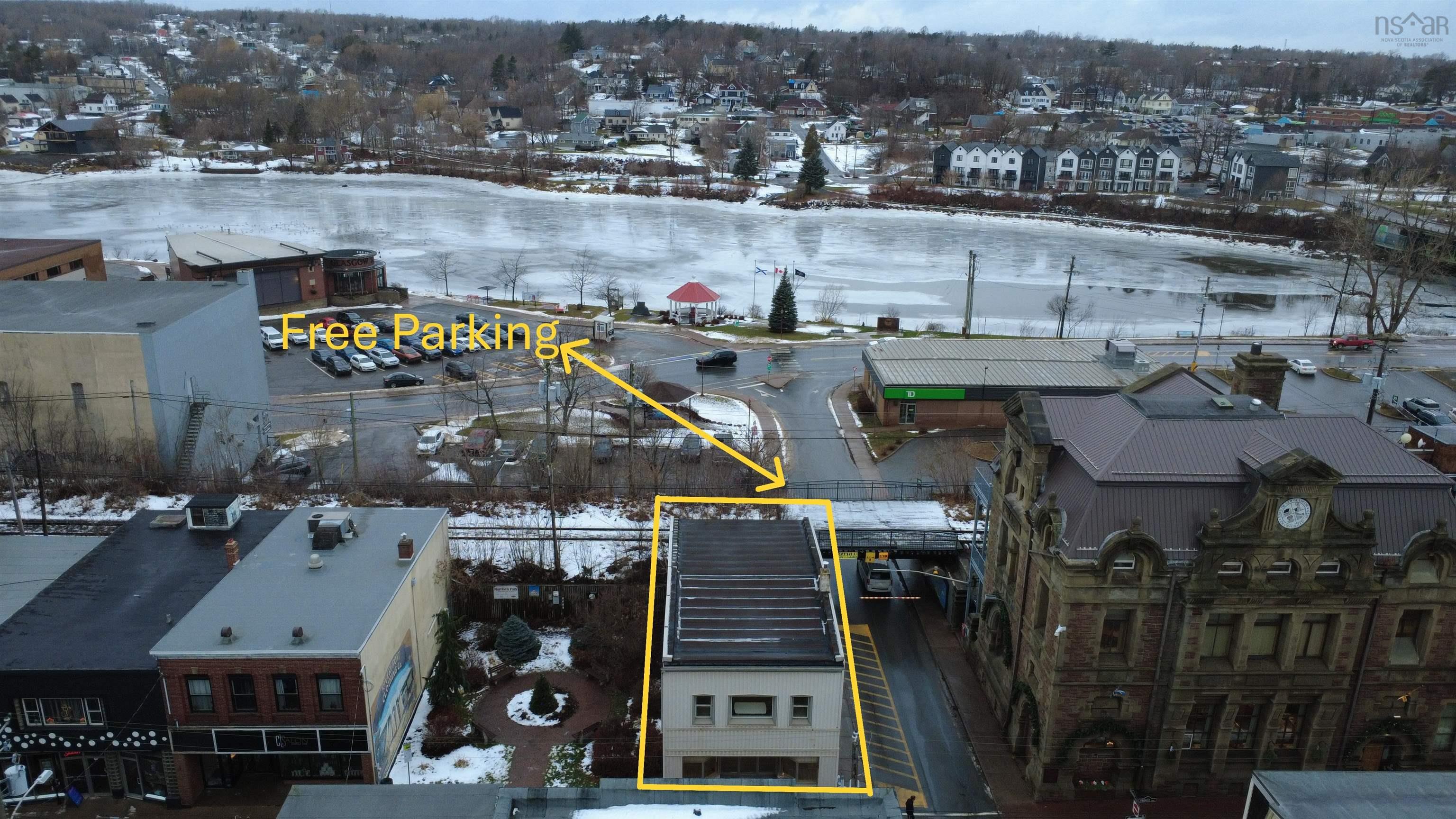 $249,900.00: 125 Provost Street, New Glasgow