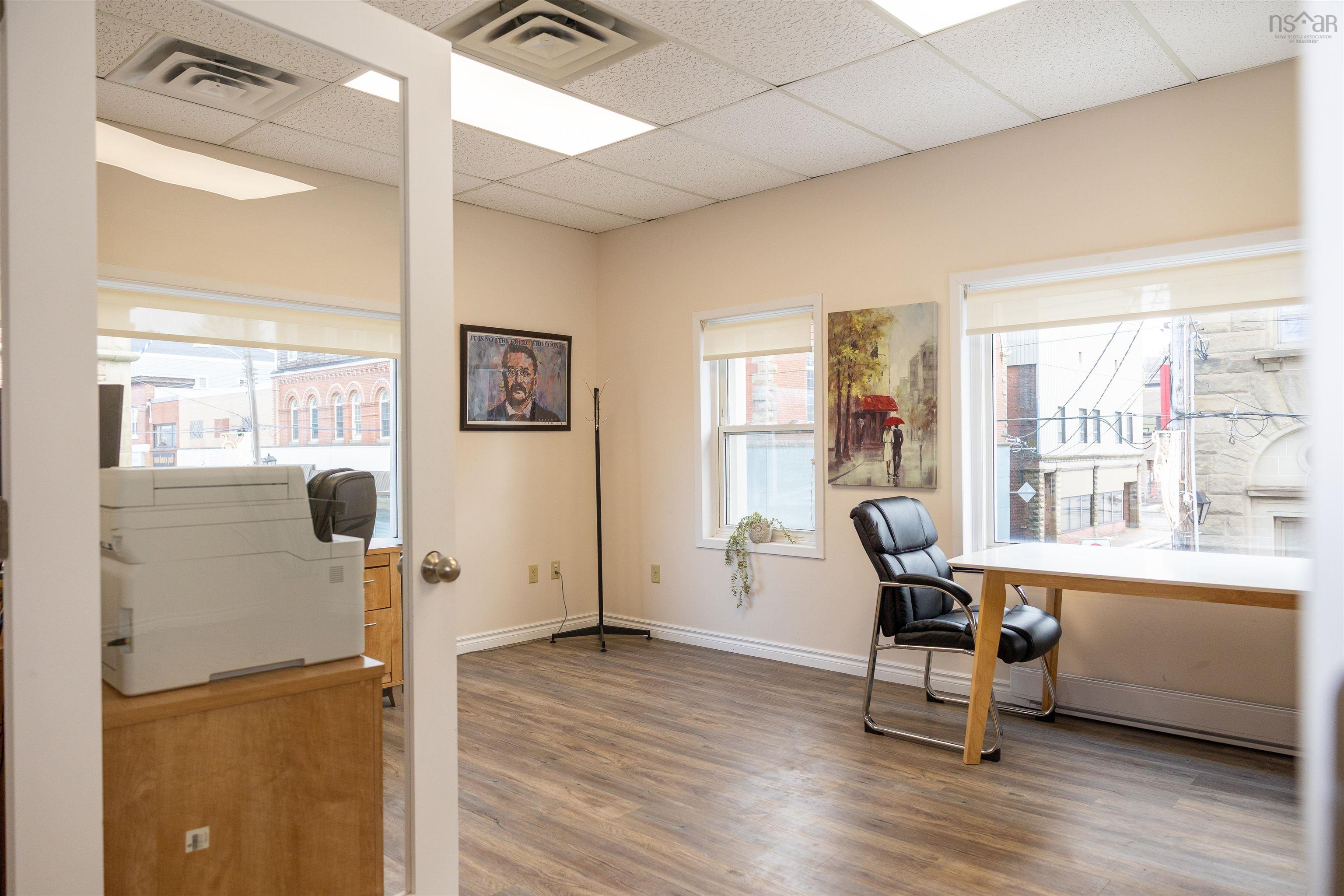 $249,900.00: 125 Provost Street, New Glasgow