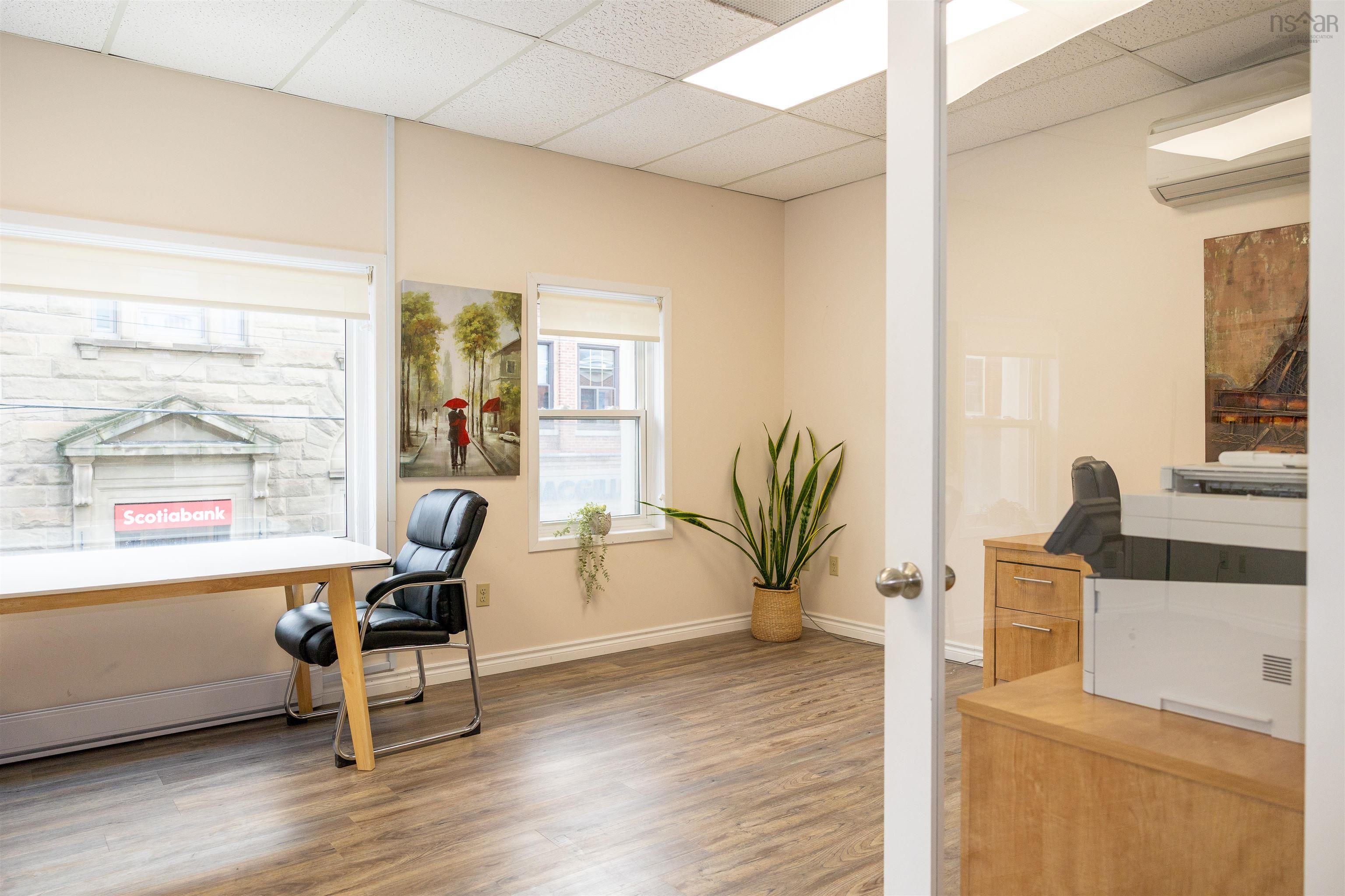 $249,900.00: 125 Provost Street, New Glasgow