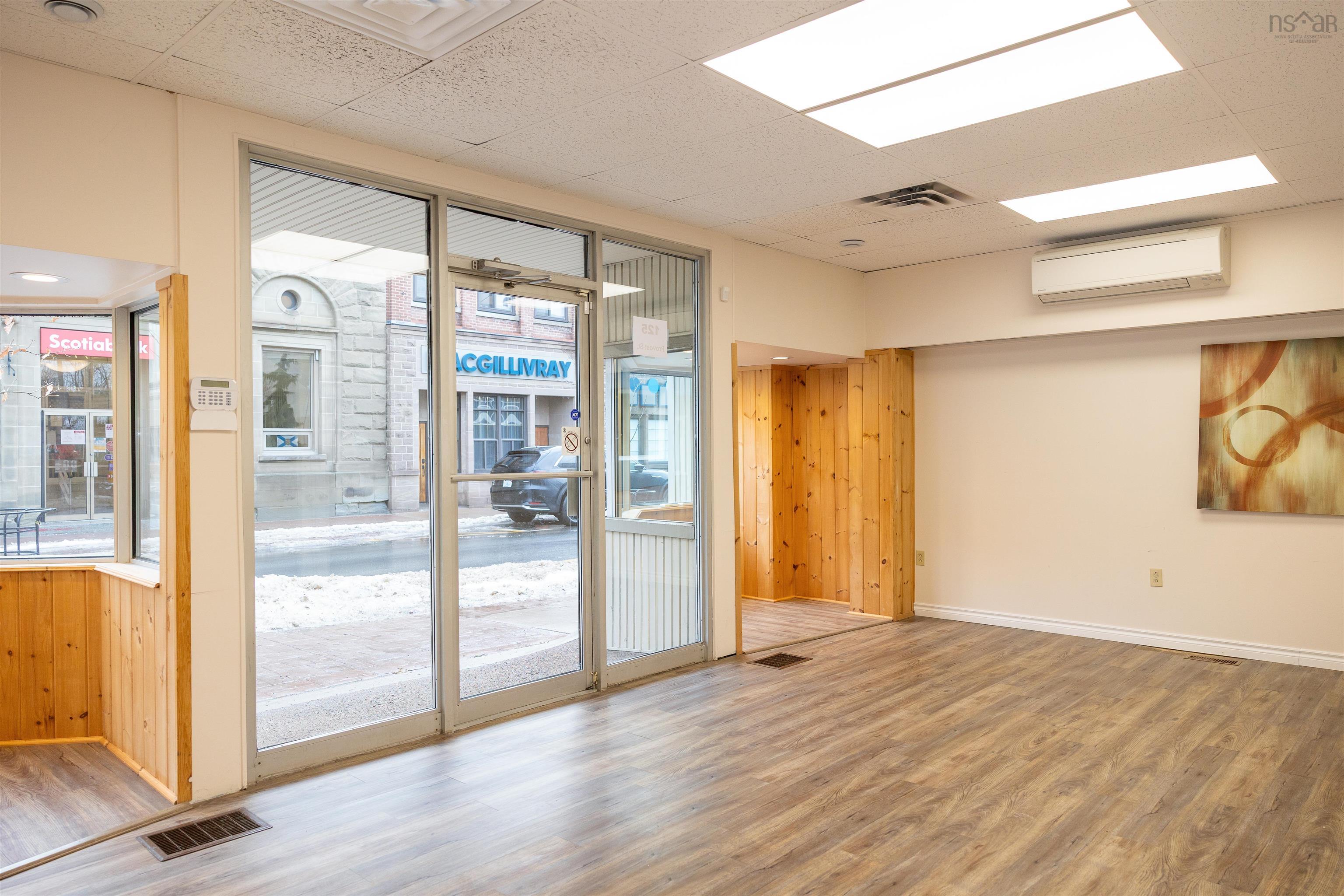 $249,900.00: 125 Provost Street, New Glasgow