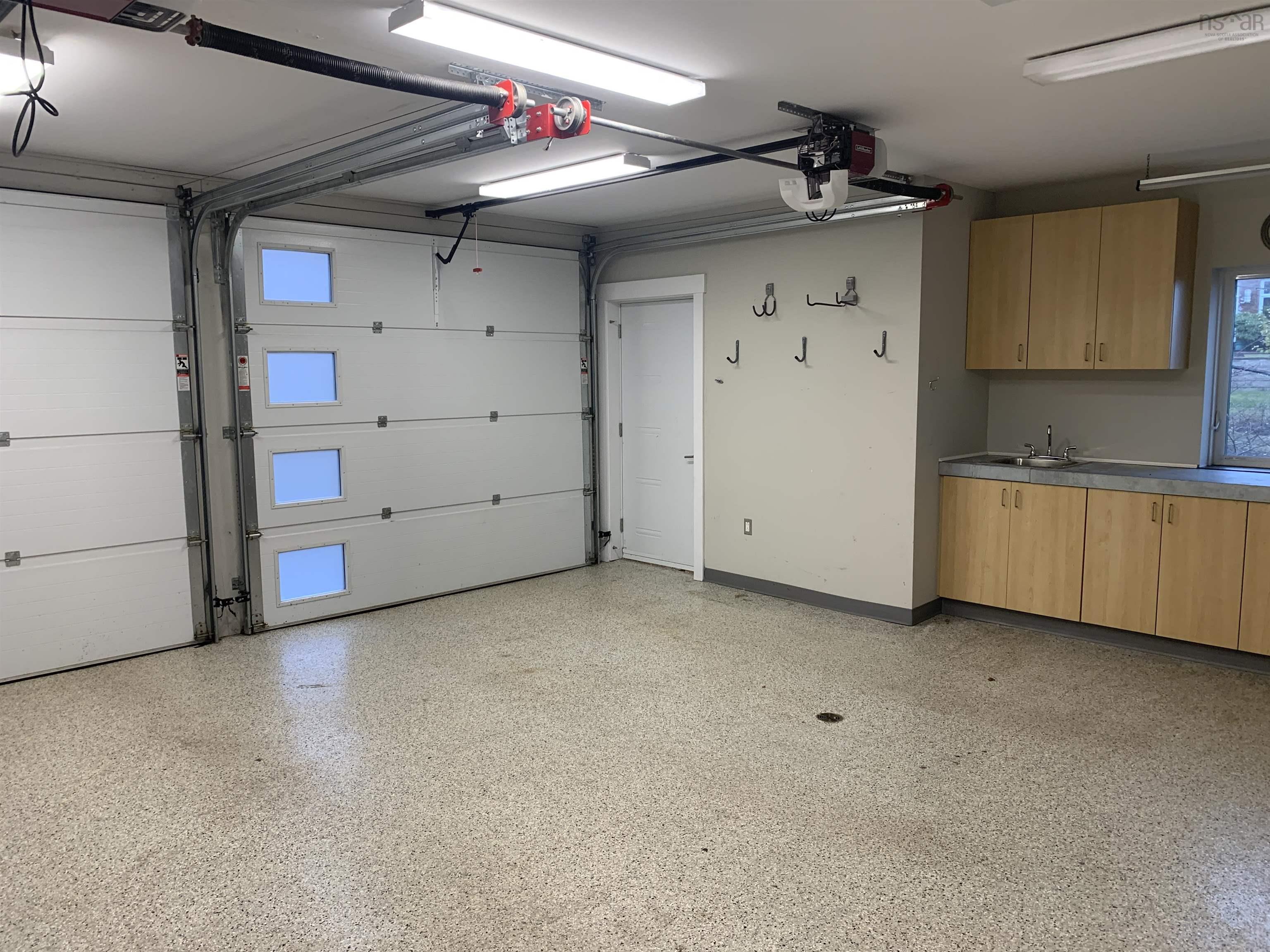 7 Bayview Road, Halifax, NS (MLS 202529421)