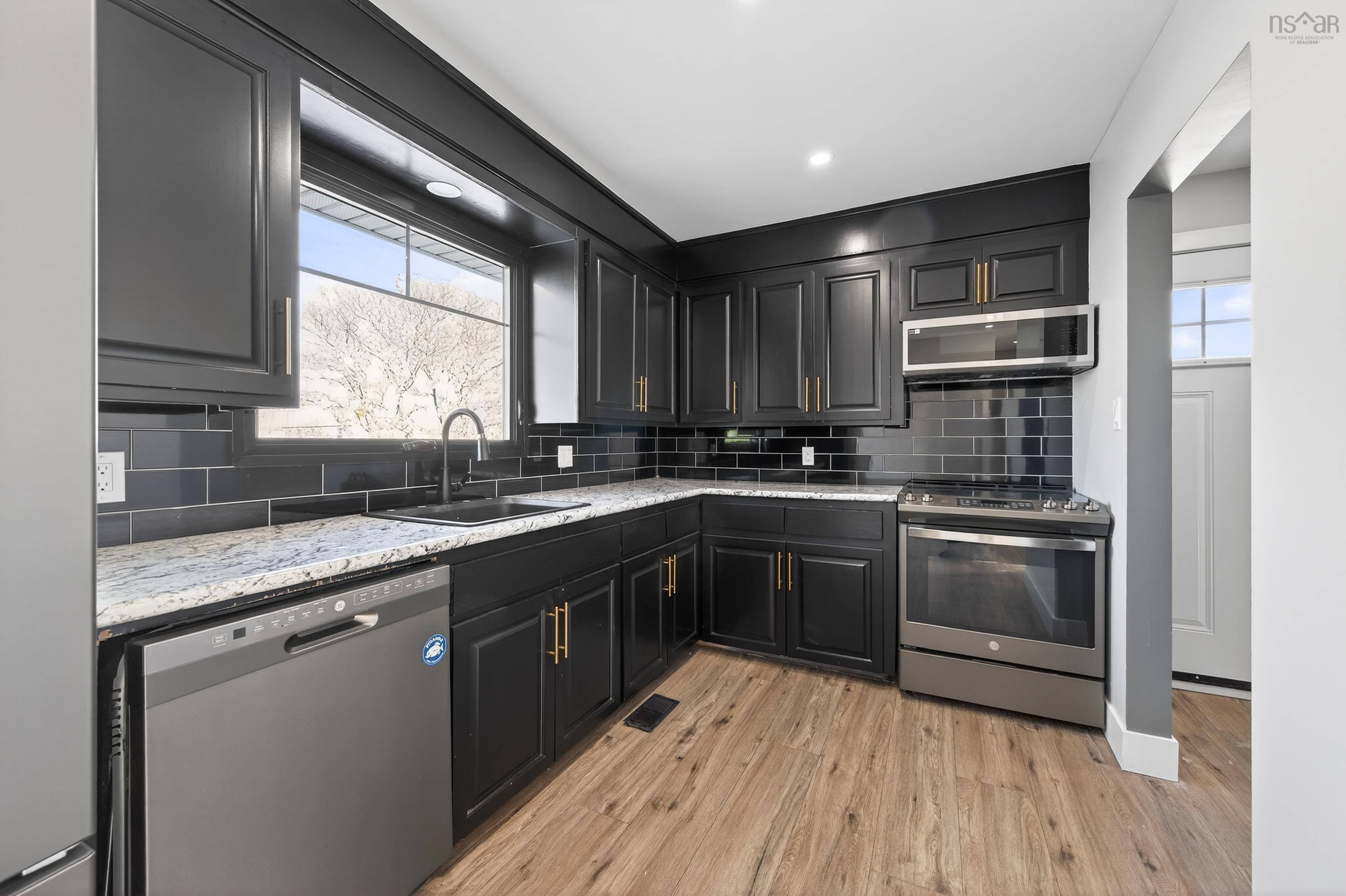 $379,900.00: 56 Stanfeild Street      Sydney, Sydney