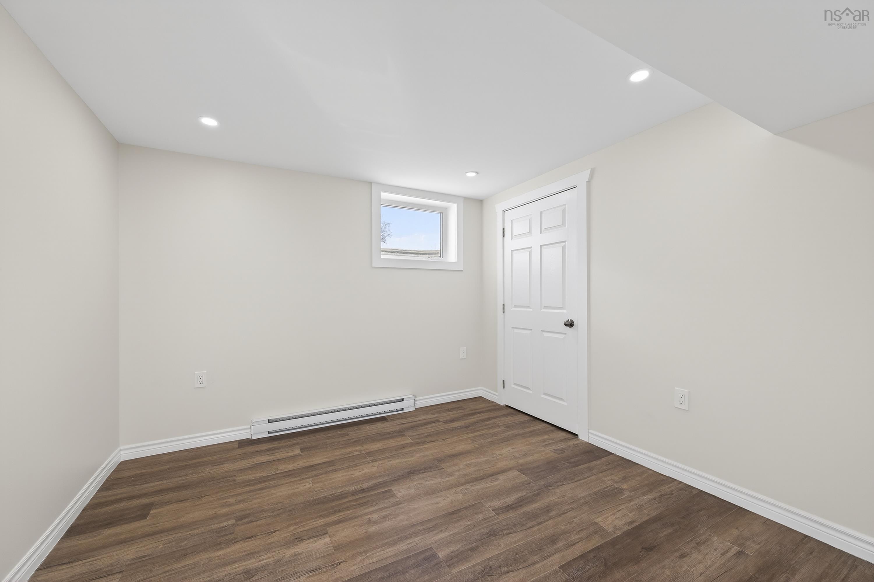 $379,900.00: 56 Stanfeild Street      Sydney, Sydney