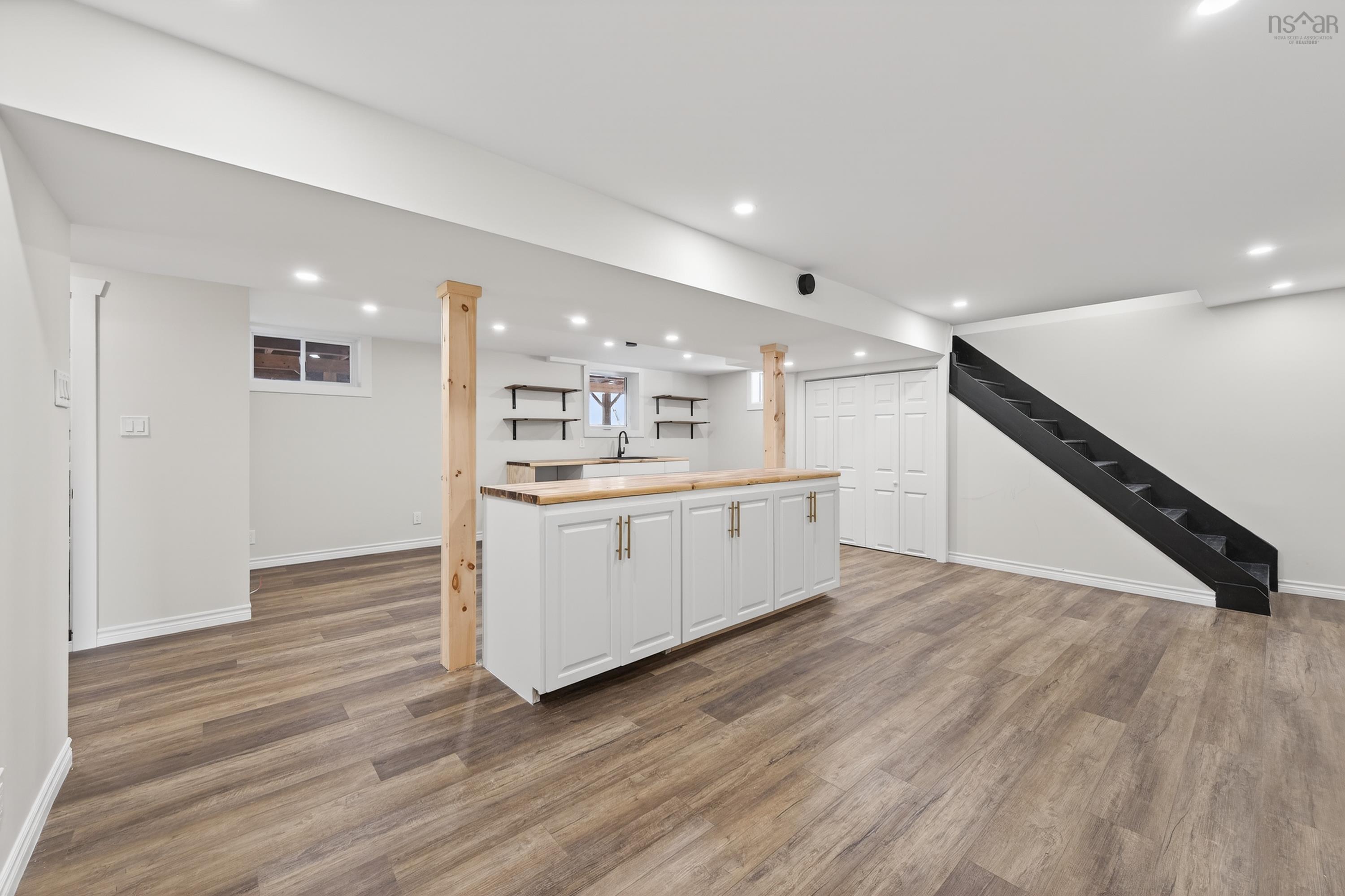 $379,900.00: 56 Stanfeild Street      Sydney, Sydney