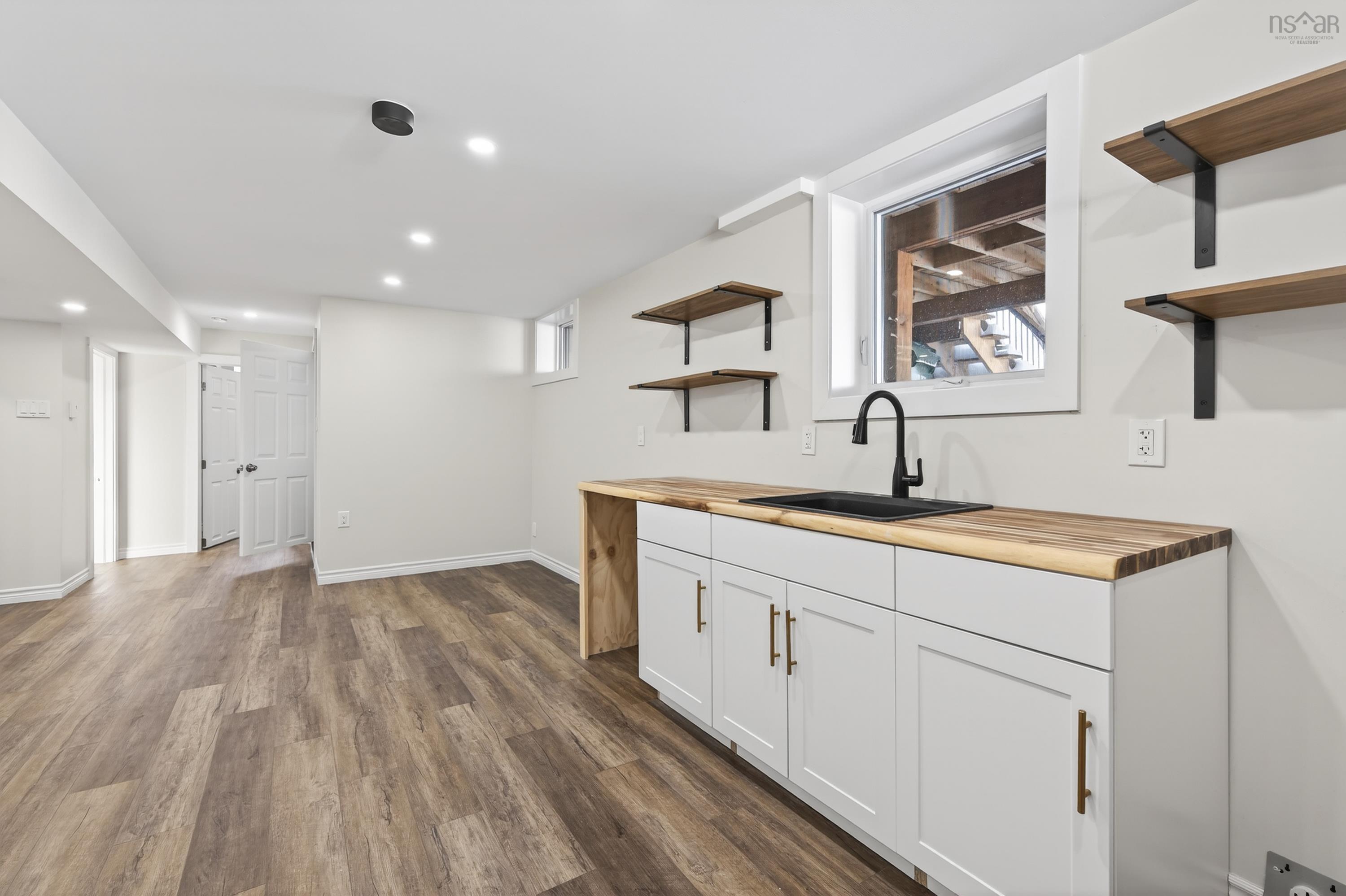 $379,900.00: 56 Stanfeild Street      Sydney, Sydney