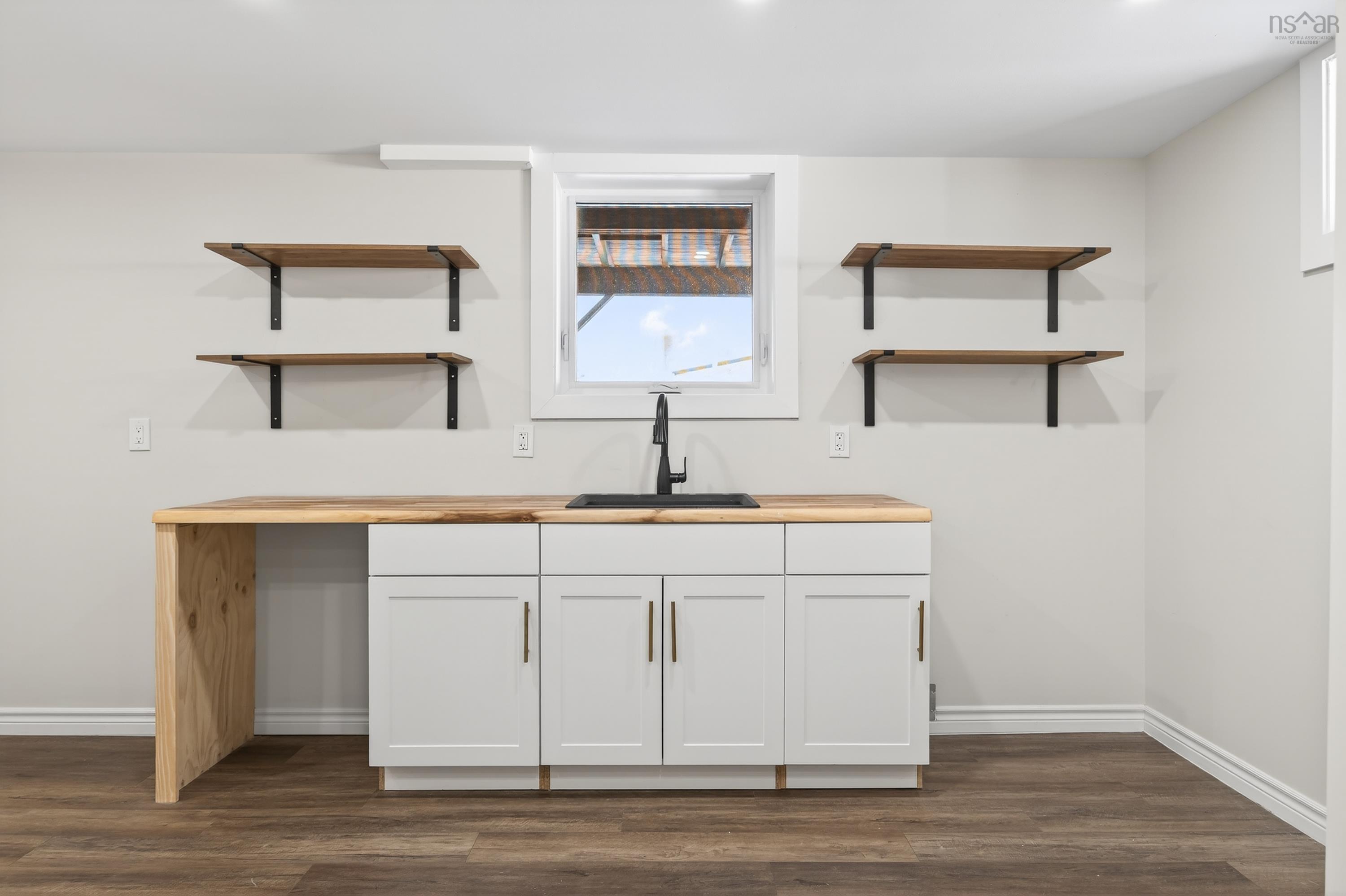 $379,900.00: 56 Stanfeild Street      Sydney, Sydney