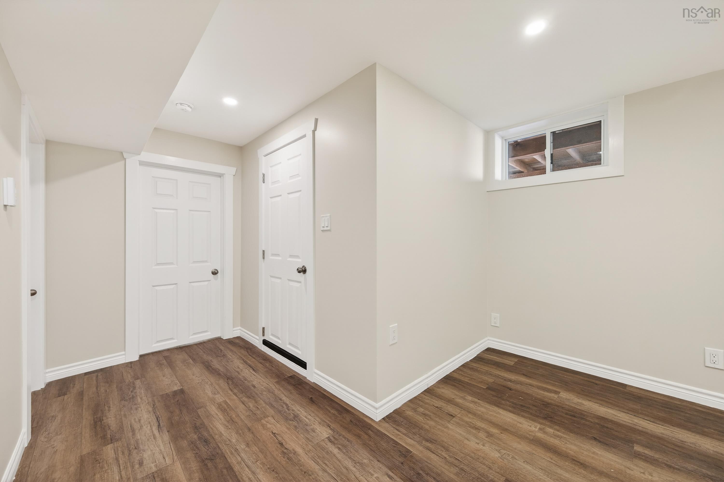 $379,900.00: 56 Stanfeild Street      Sydney, Sydney