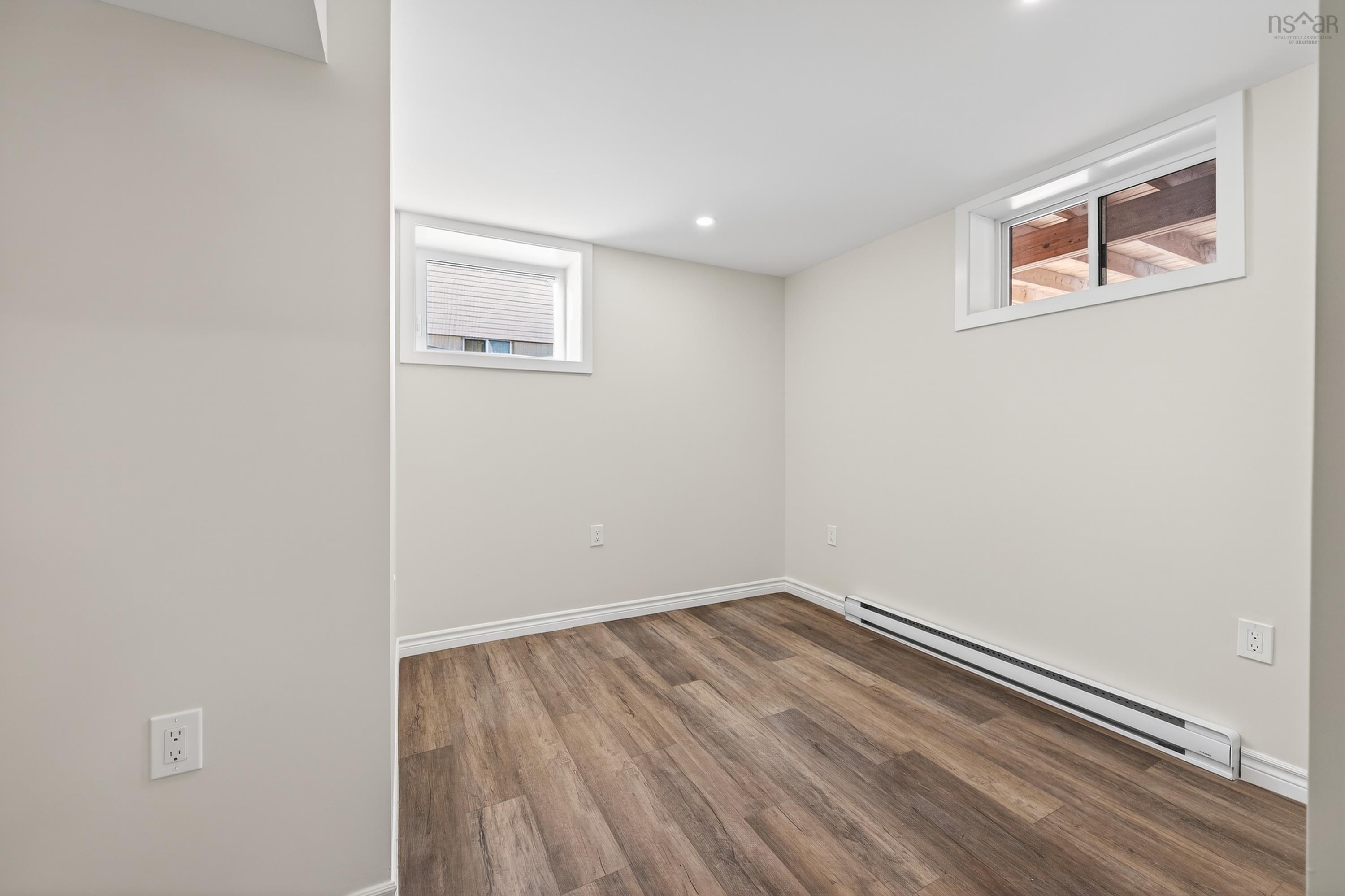 $379,900.00: 56 Stanfeild Street      Sydney, Sydney