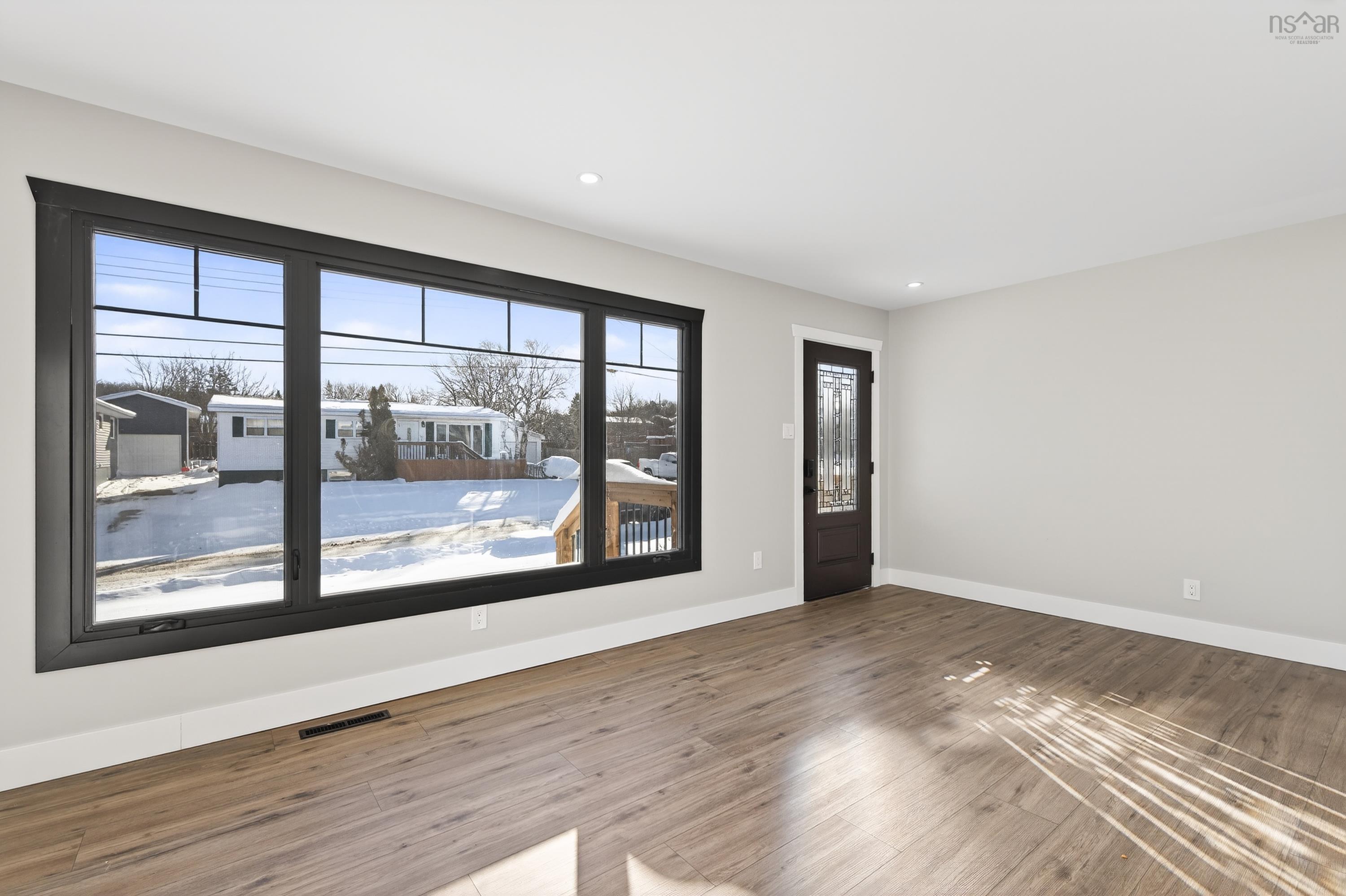 $379,900.00: 56 Stanfeild Street      Sydney, Sydney