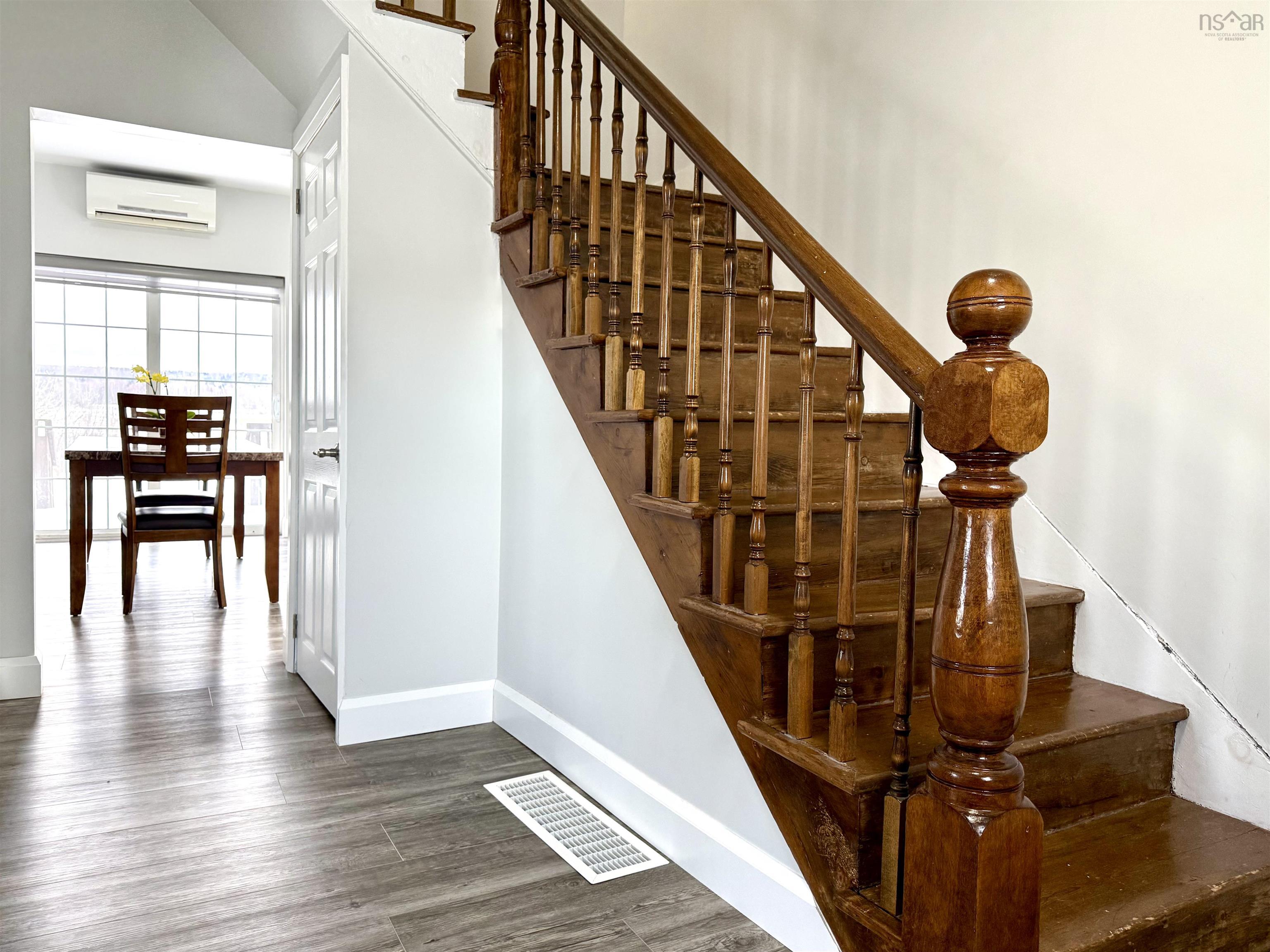 $299,900.00: 3260 Barronsfield Road, River Hebert