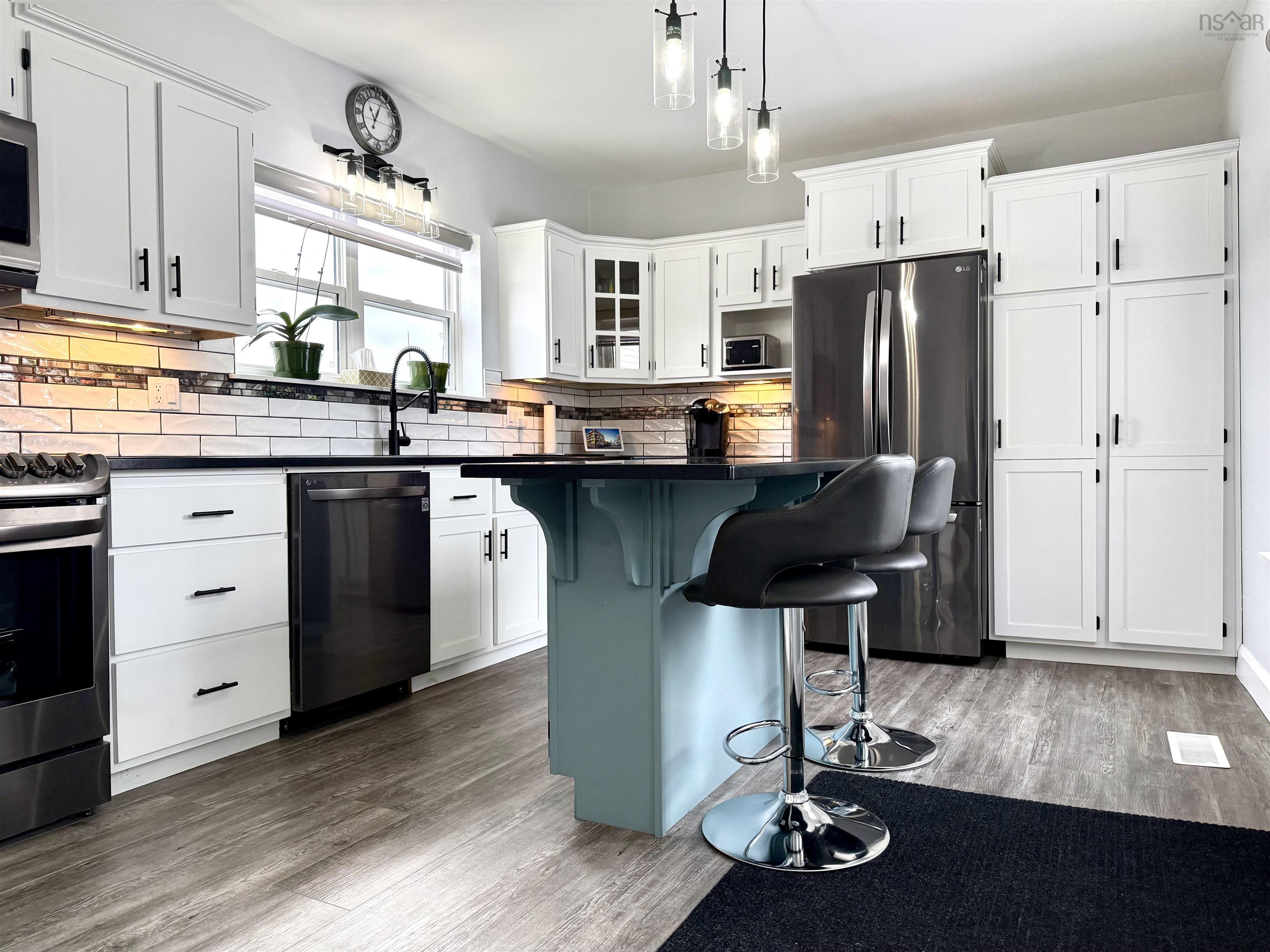 $299,900.00: 3260 Barronsfield Road, River Hebert