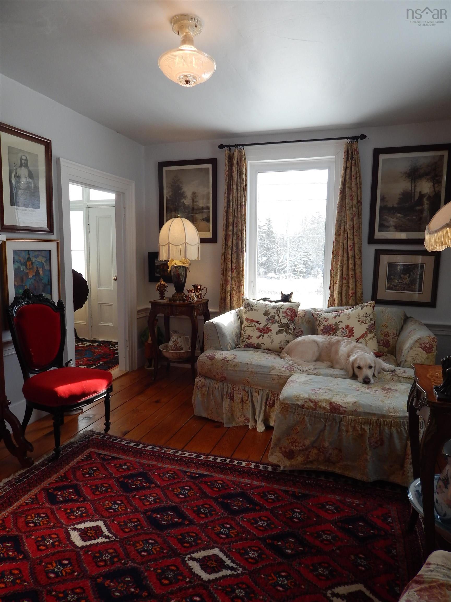 $649,900.00: 5888 331 Highway, Petite Rivière